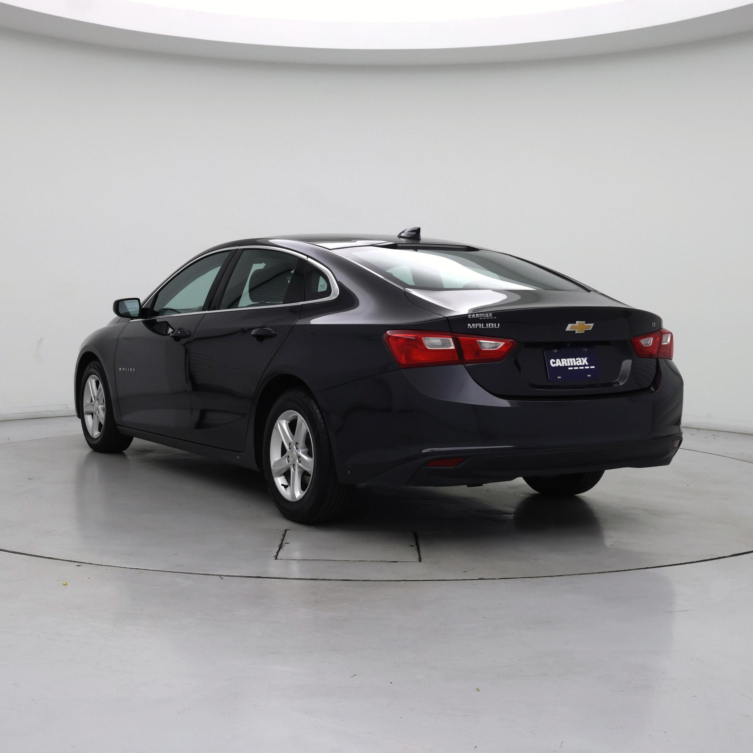 Thumbnail: 2023 Chevrolet Malibu - 2