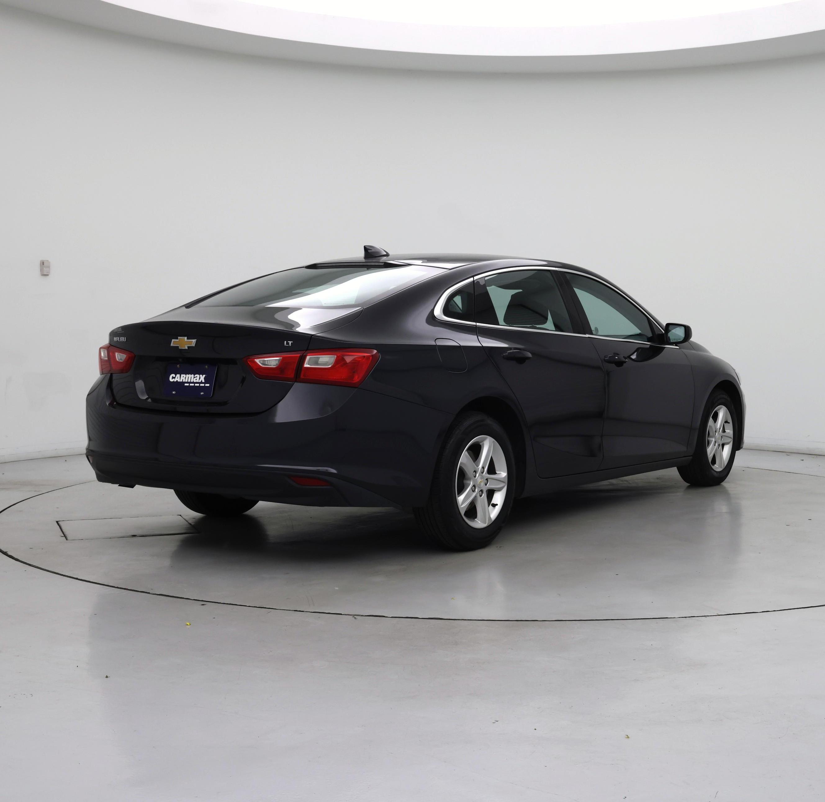Thumbnail: 2023 Chevrolet Malibu - 8