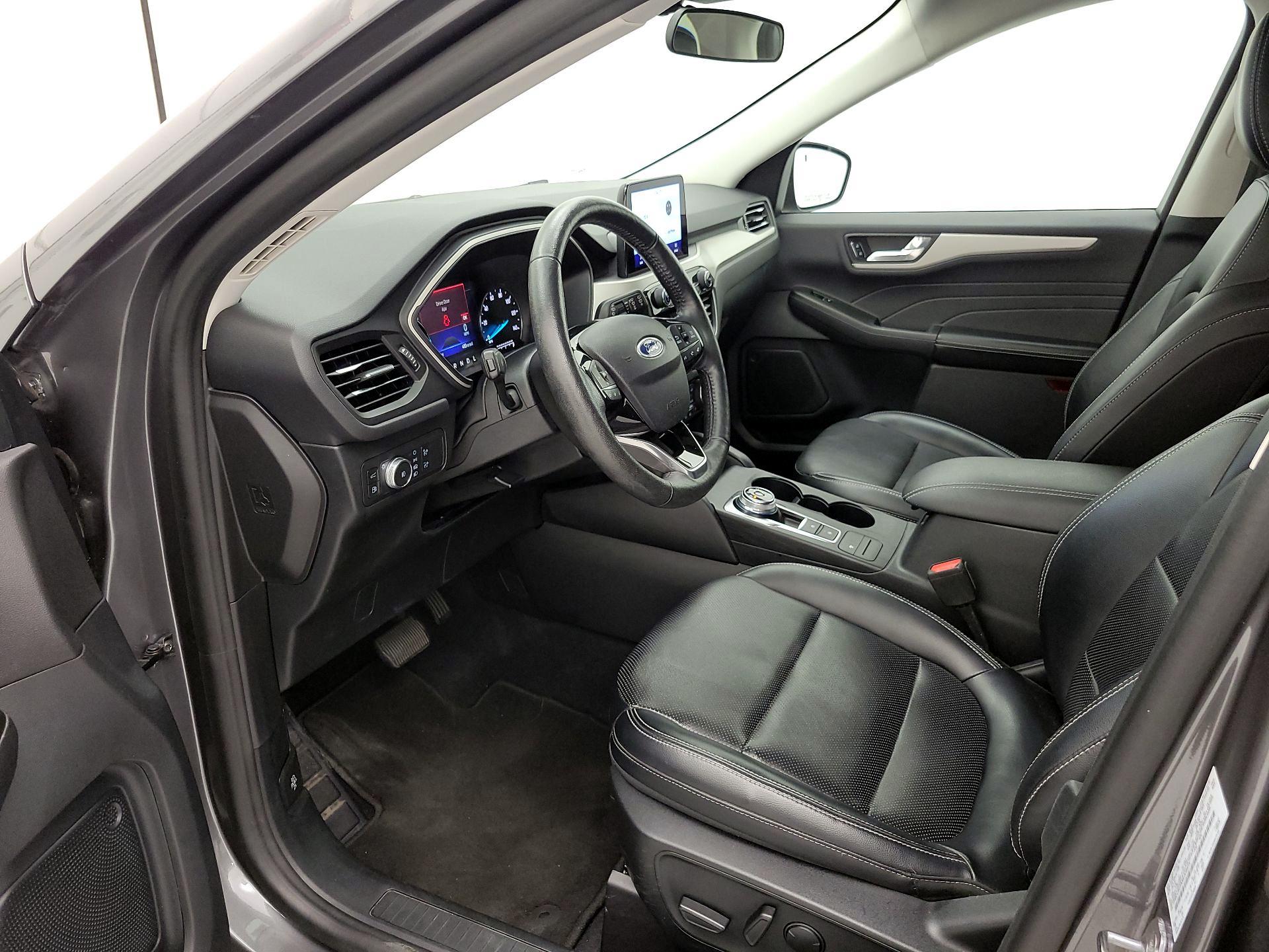 Thumbnail: 2021 Ford Escape - 11