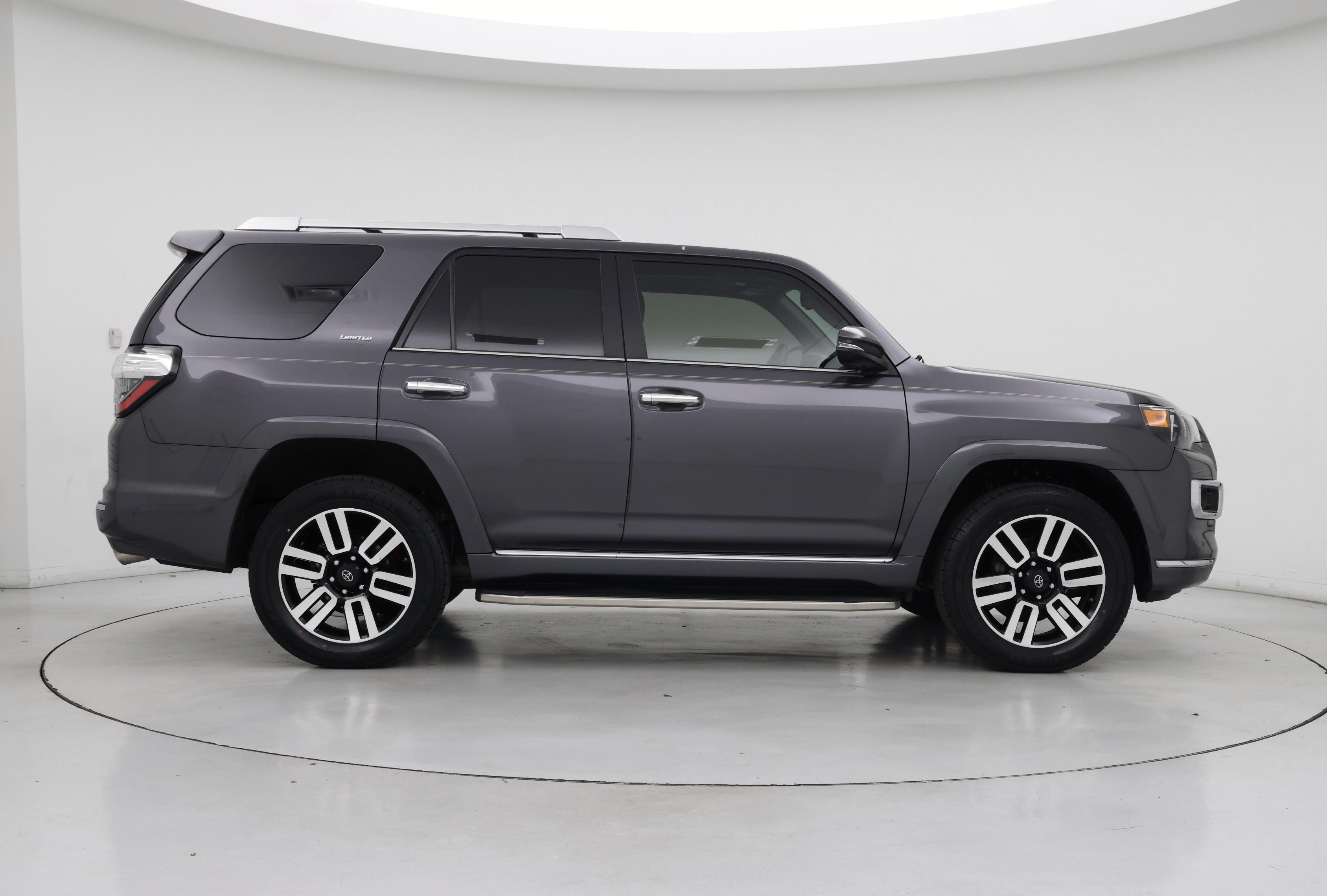 Thumbnail: 2021 Toyota 4Runner - 7