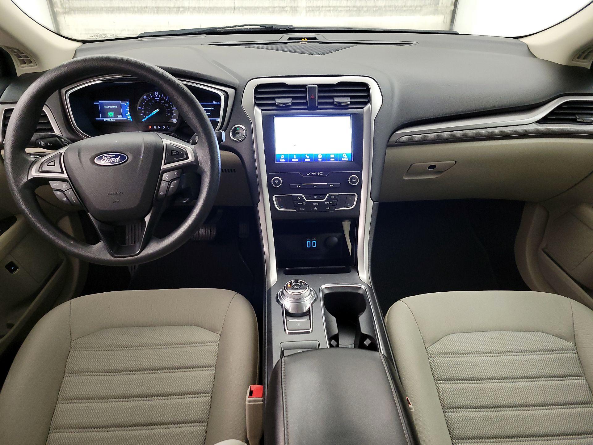 Thumbnail: 2020 Ford Fusion - 9