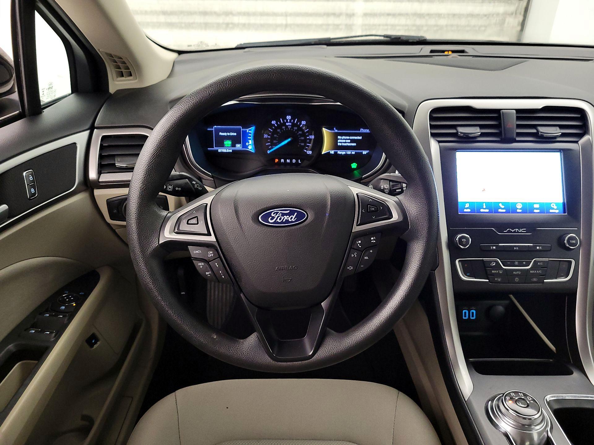 Thumbnail: 2020 Ford Fusion - 10