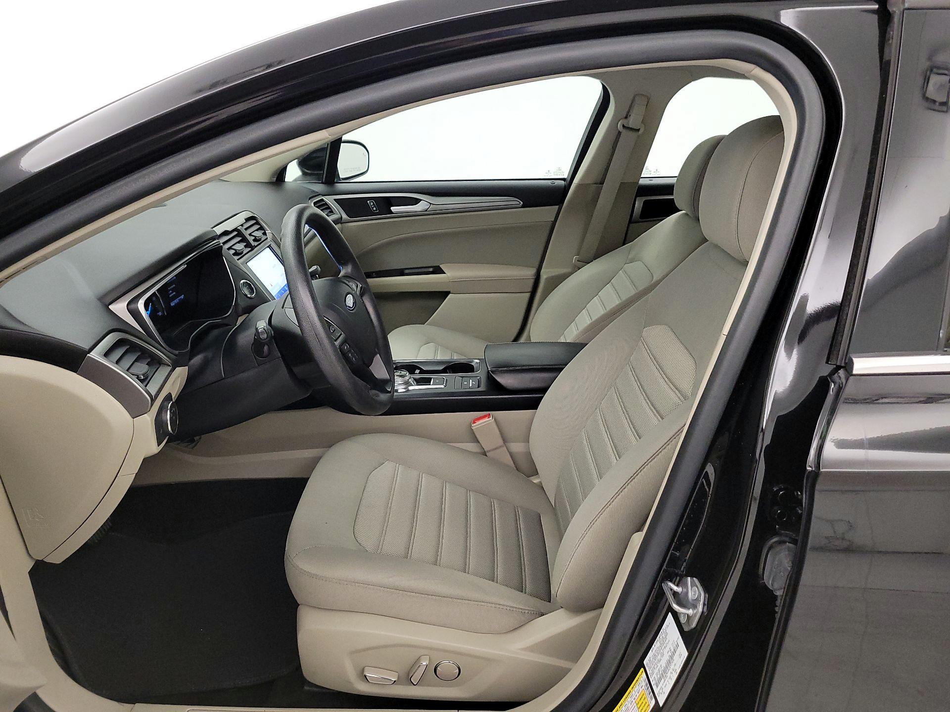 Thumbnail: 2020 Ford Fusion - 11