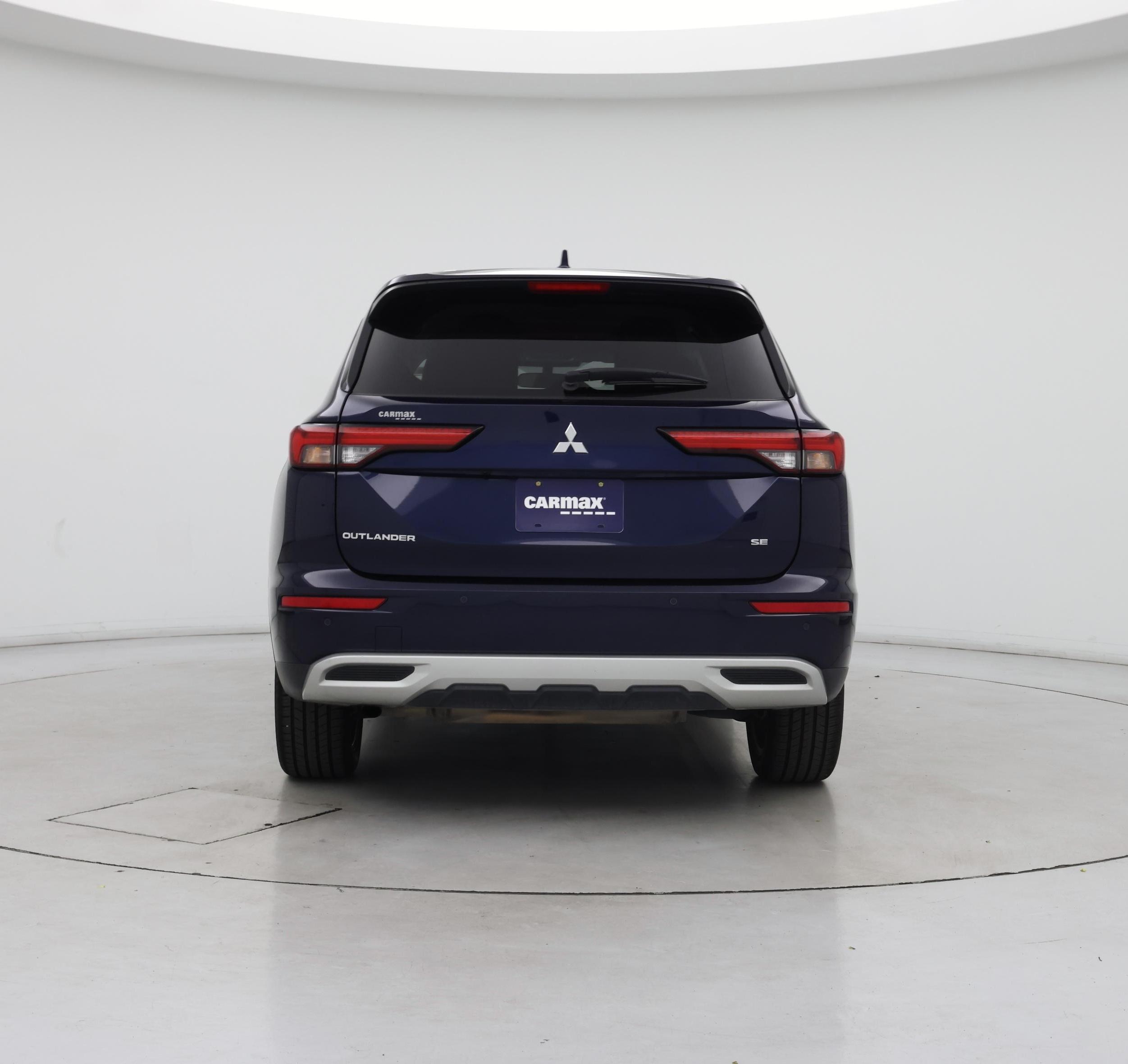 Thumbnail: 2024 Mitsubishi Outlander - 6