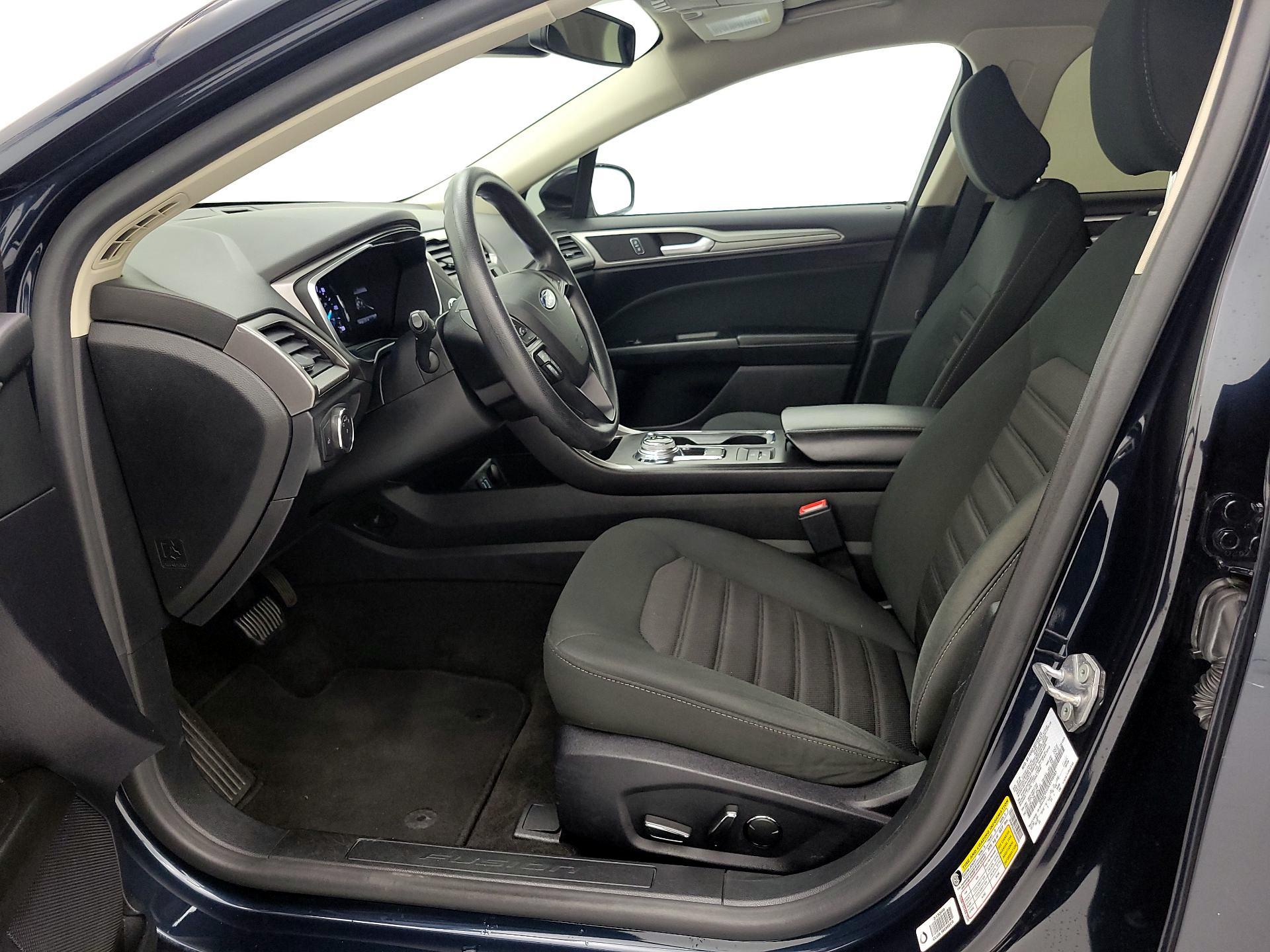 Thumbnail: 2020 Ford Fusion - 11