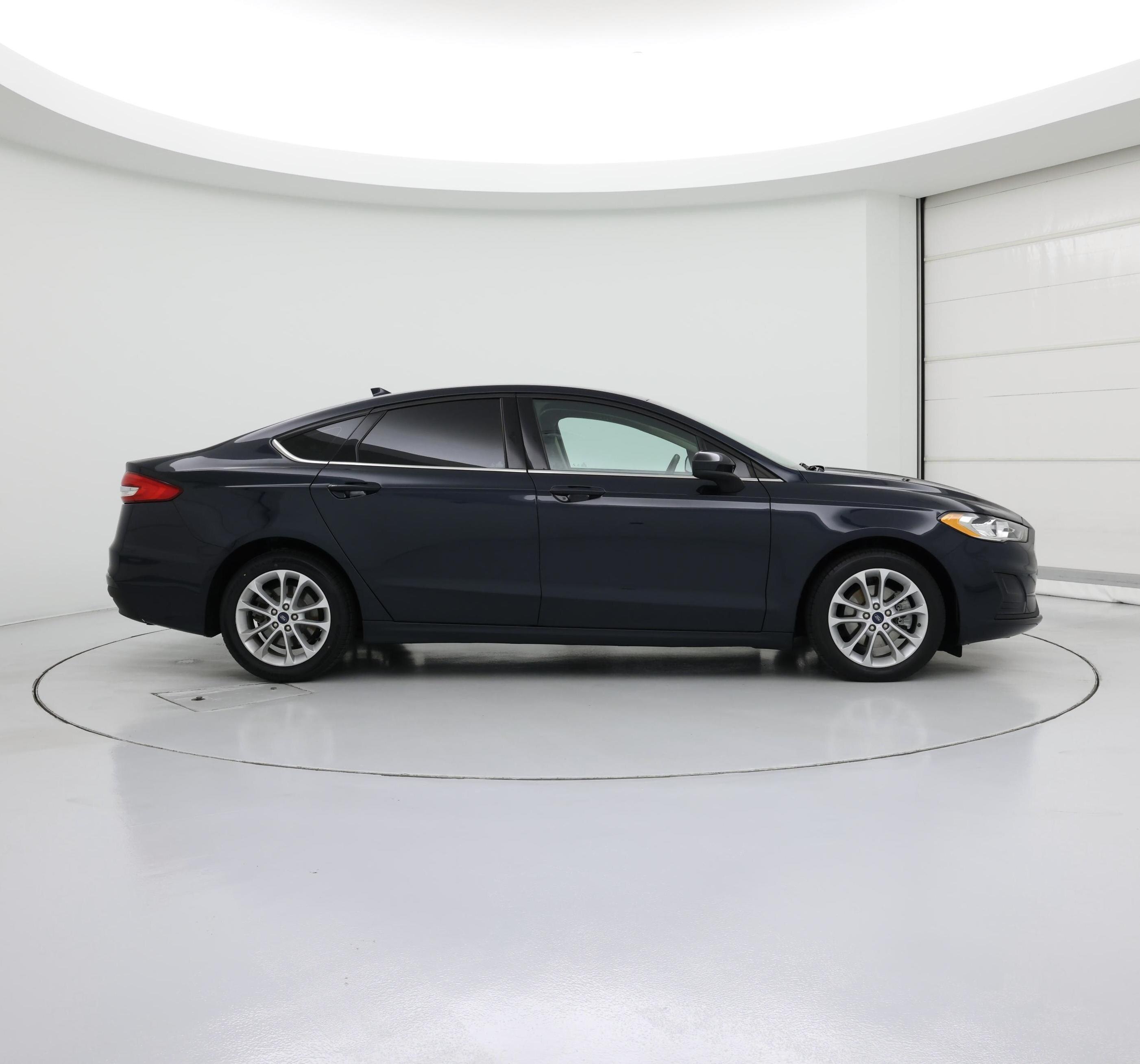 Thumbnail: 2020 Ford Fusion - 7