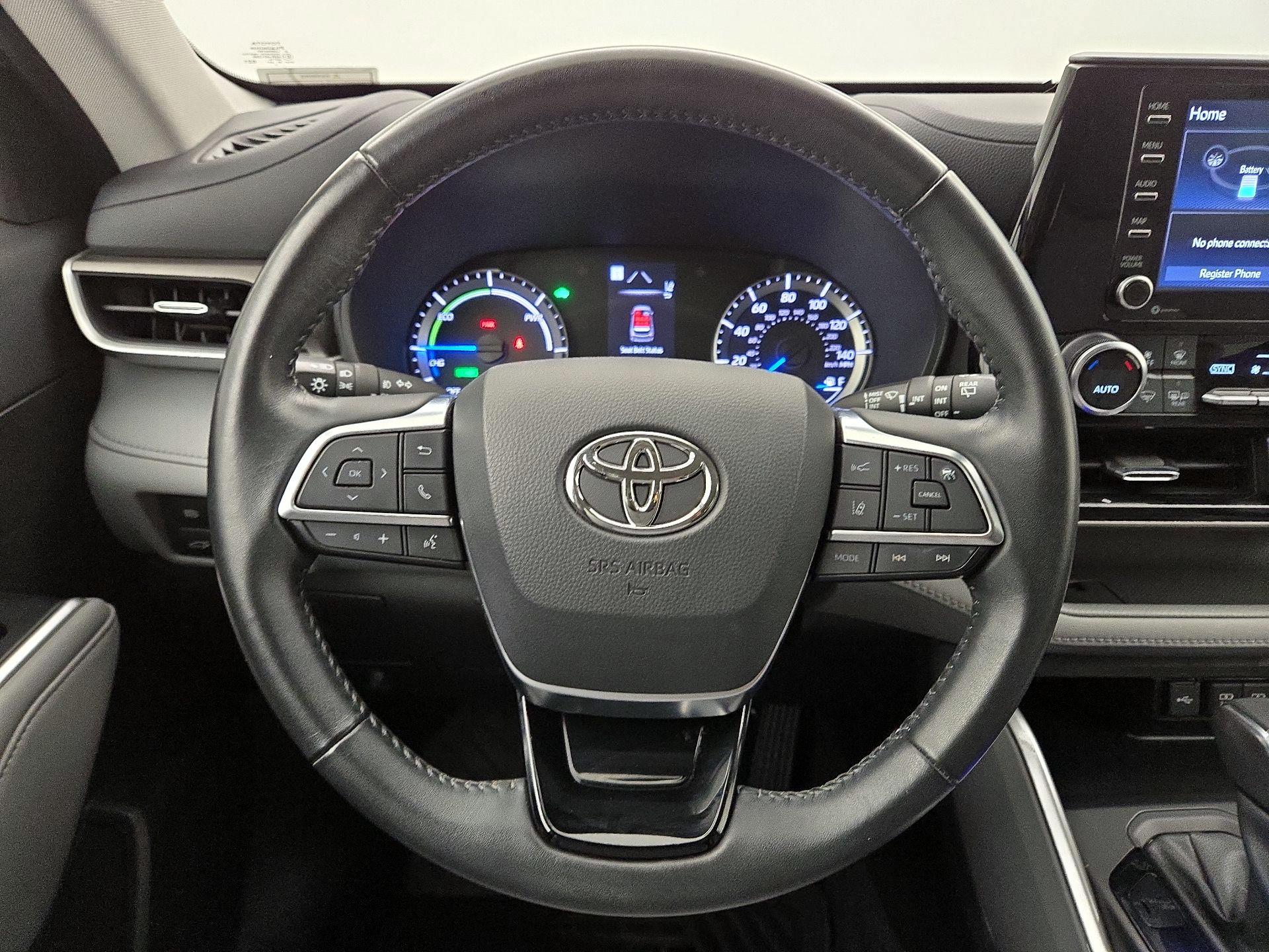 Thumbnail: 2021 Toyota Highlander - 10