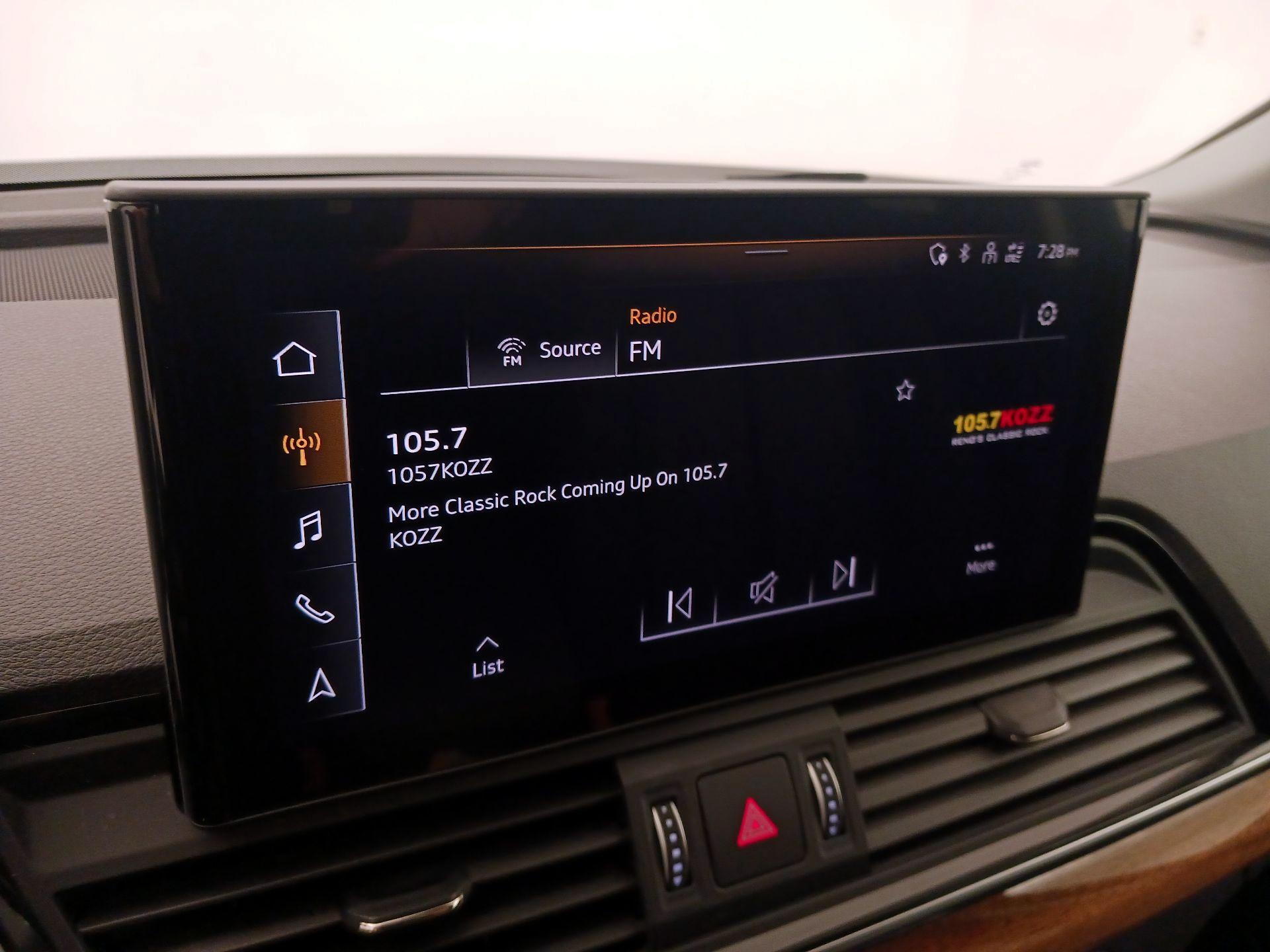 Thumbnail: 2022 Audi Q5 - 15