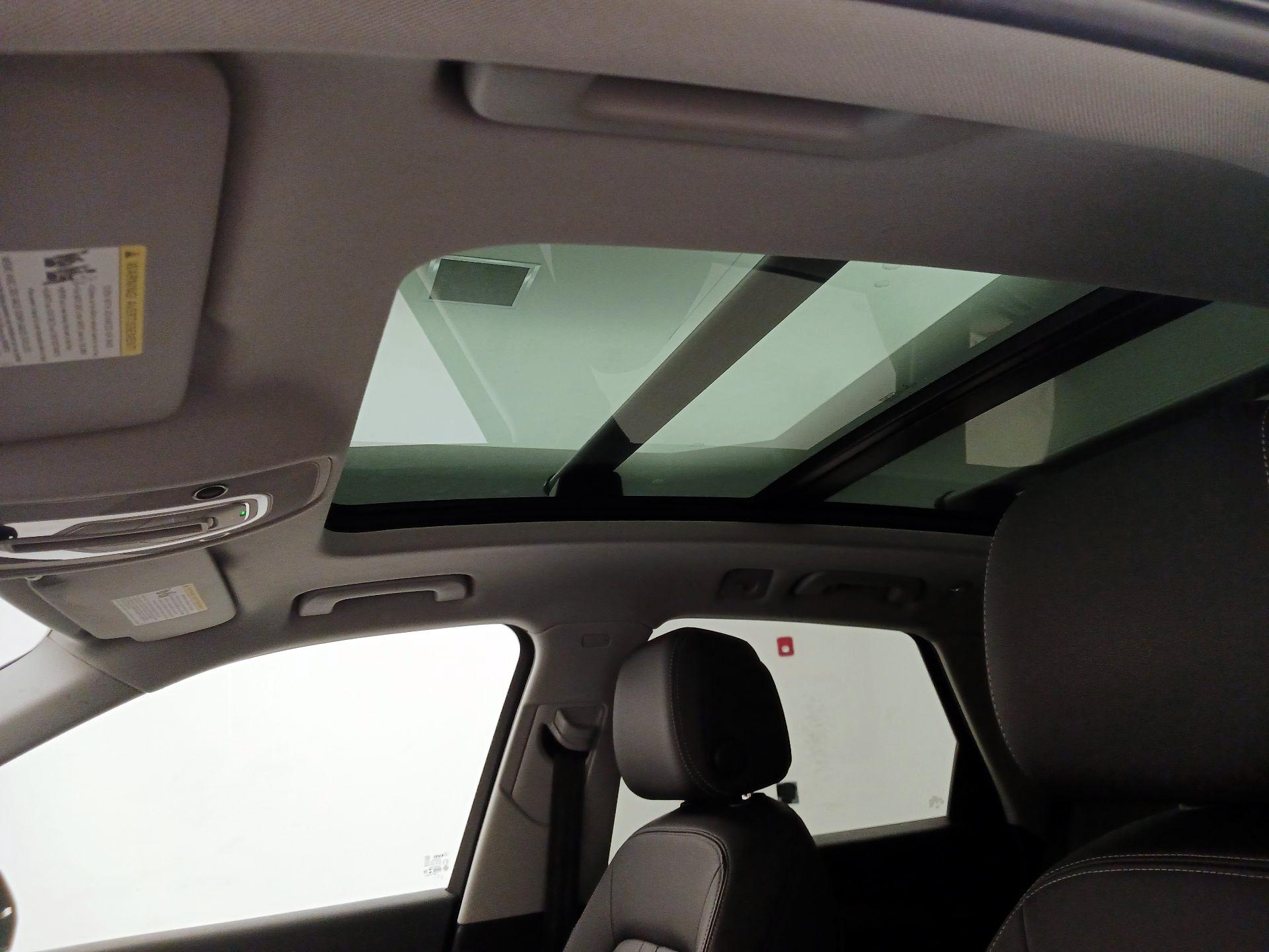 Thumbnail: 2022 Audi Q5 - 19