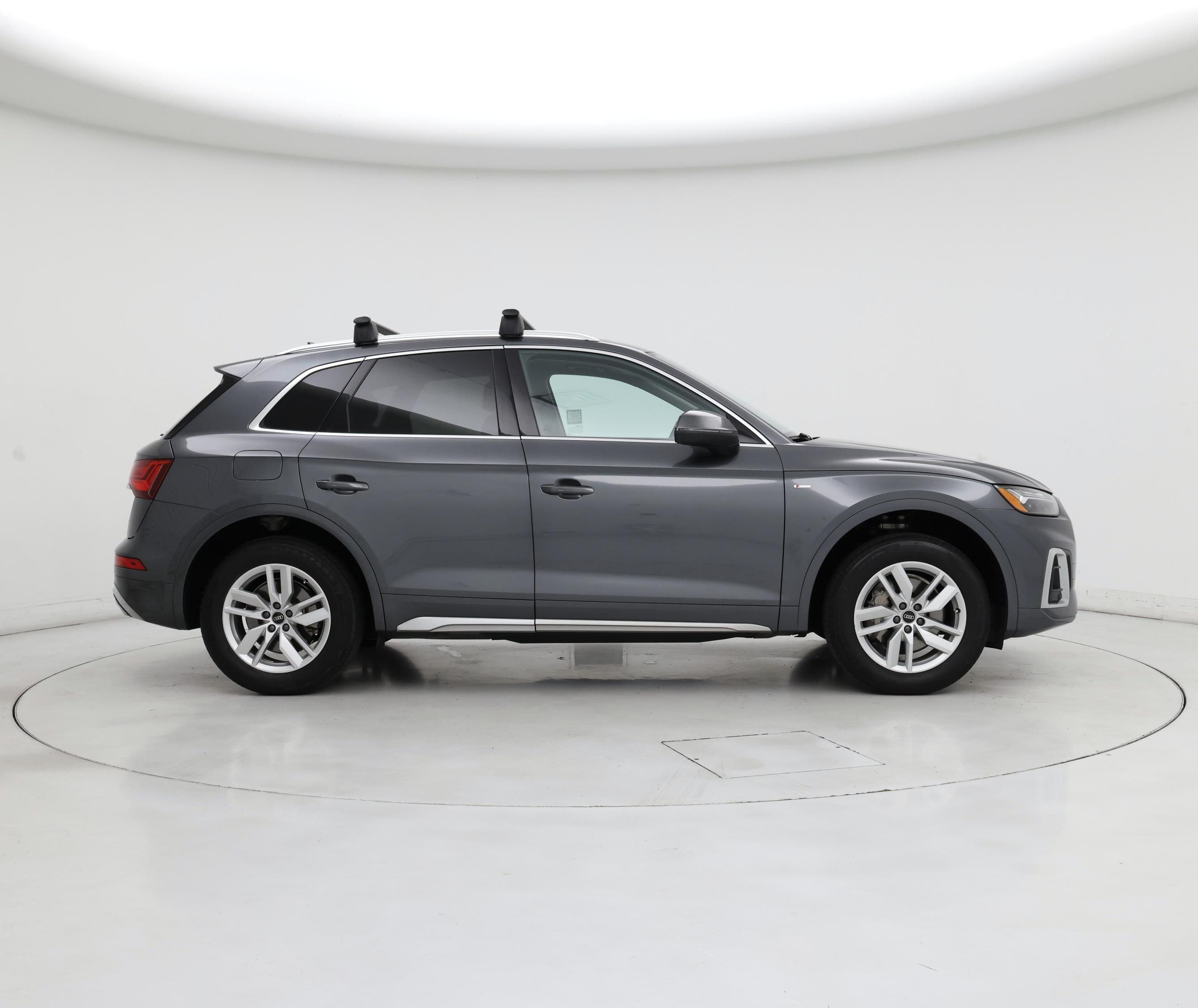 Thumbnail: 2022 Audi Q5 - 7