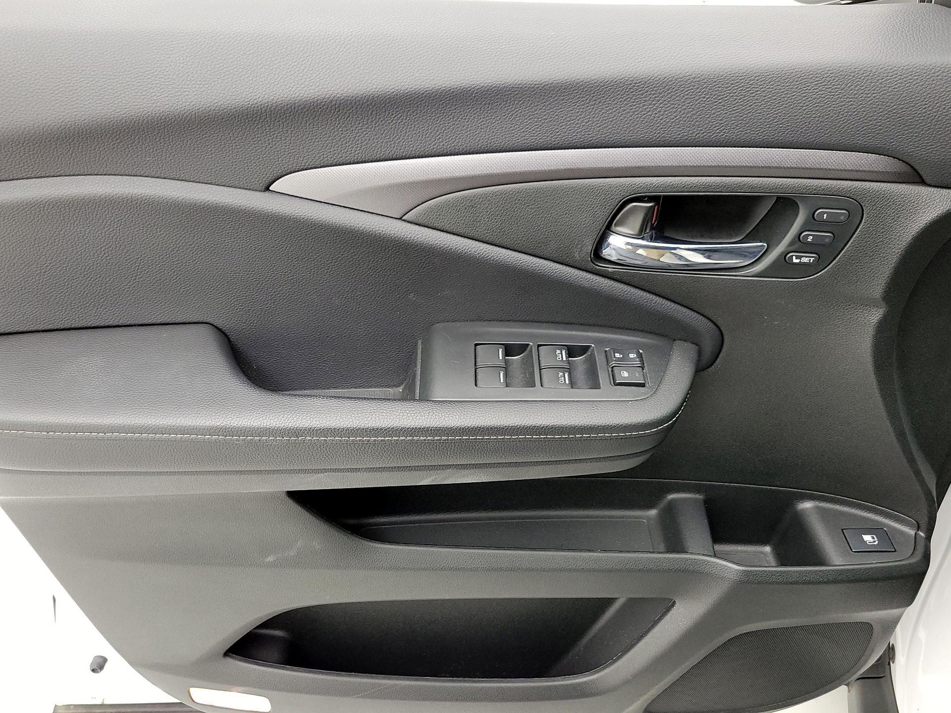 Thumbnail: 2023 Honda Ridgeline - 12