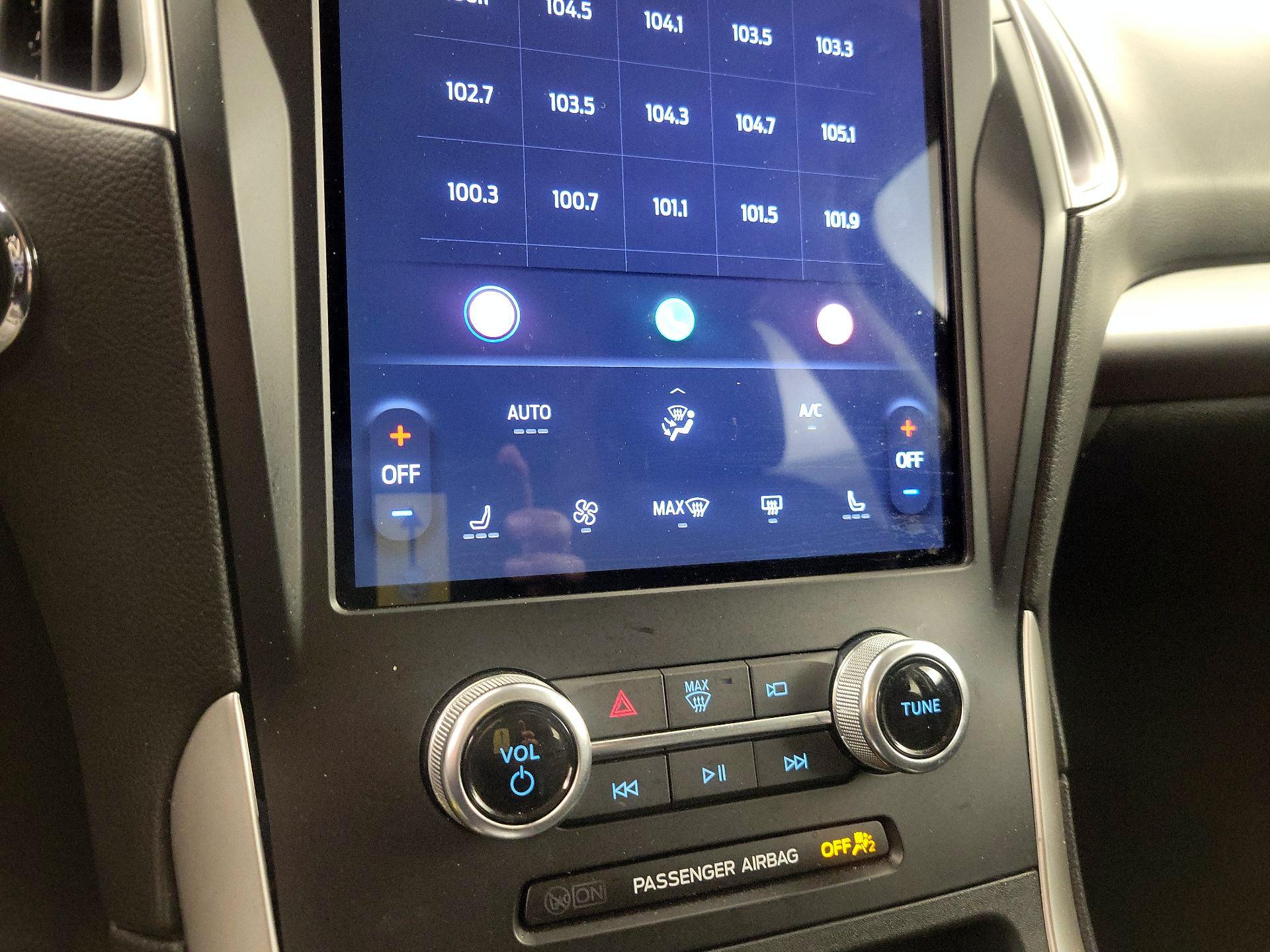 Thumbnail: 2024 Ford Edge - 15