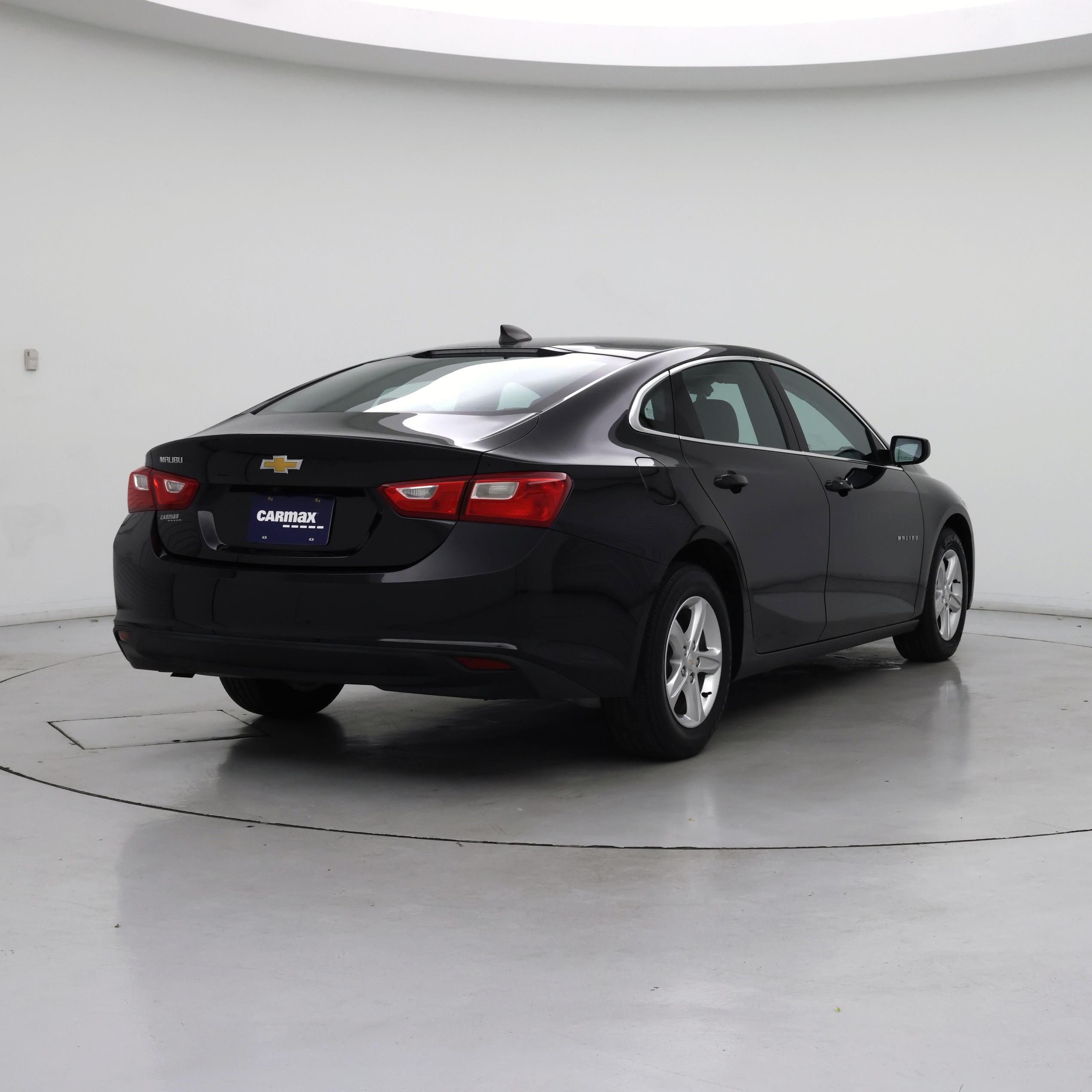 Thumbnail: 2020 Chevrolet Malibu - 8