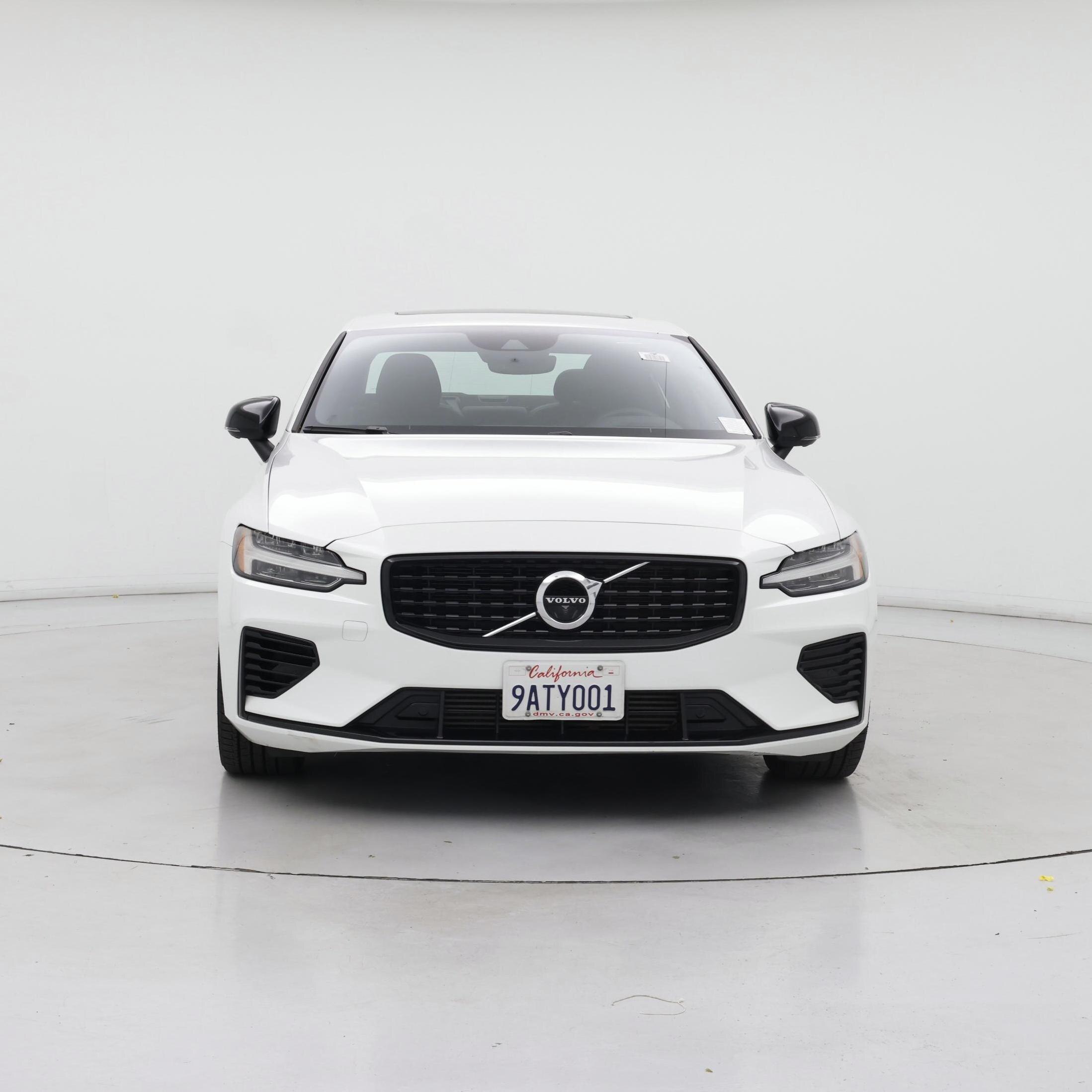 Thumbnail: 2022 Volvo S60 - 5