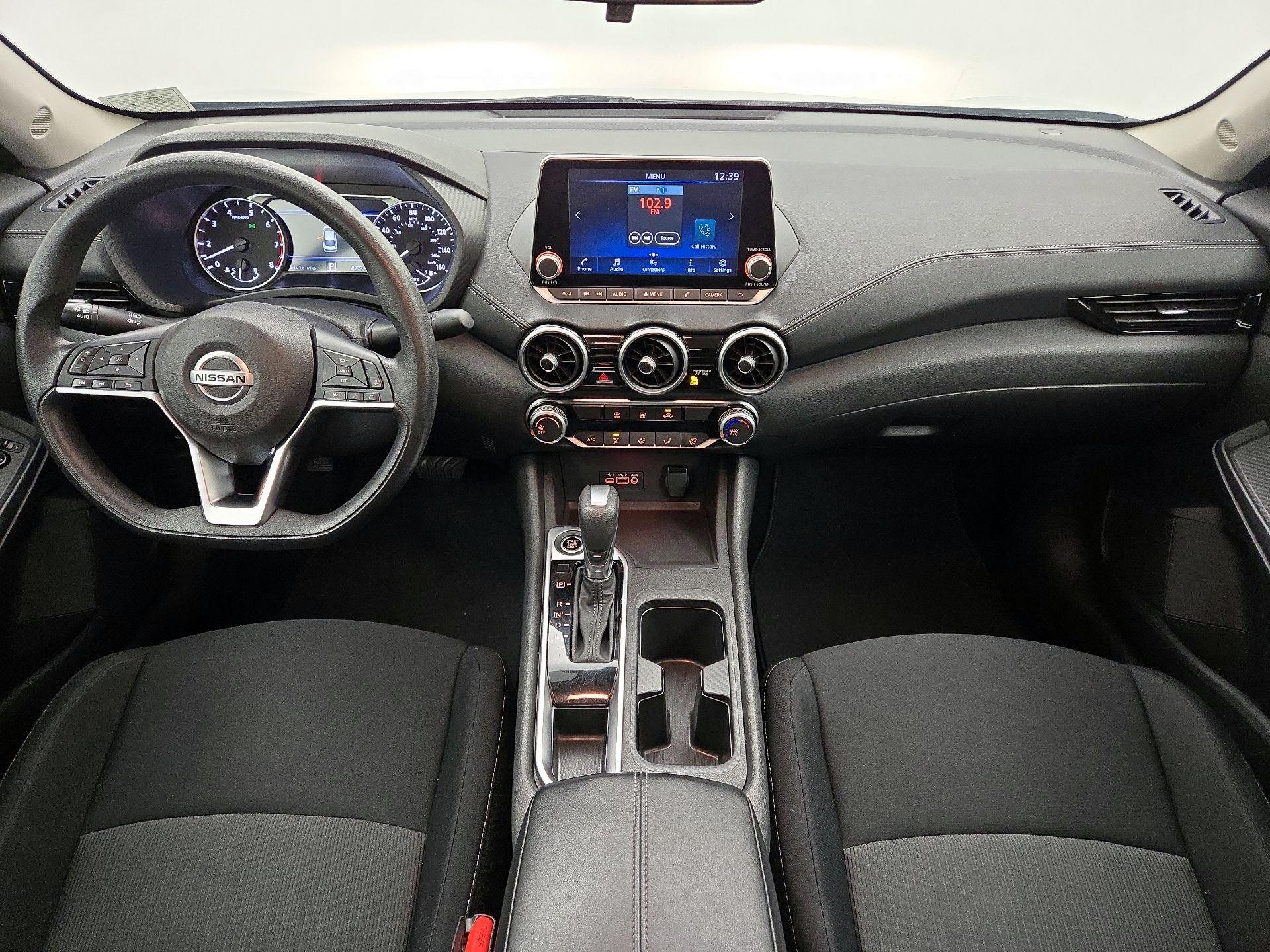 Thumbnail: 2023 Nissan Sentra - 9
