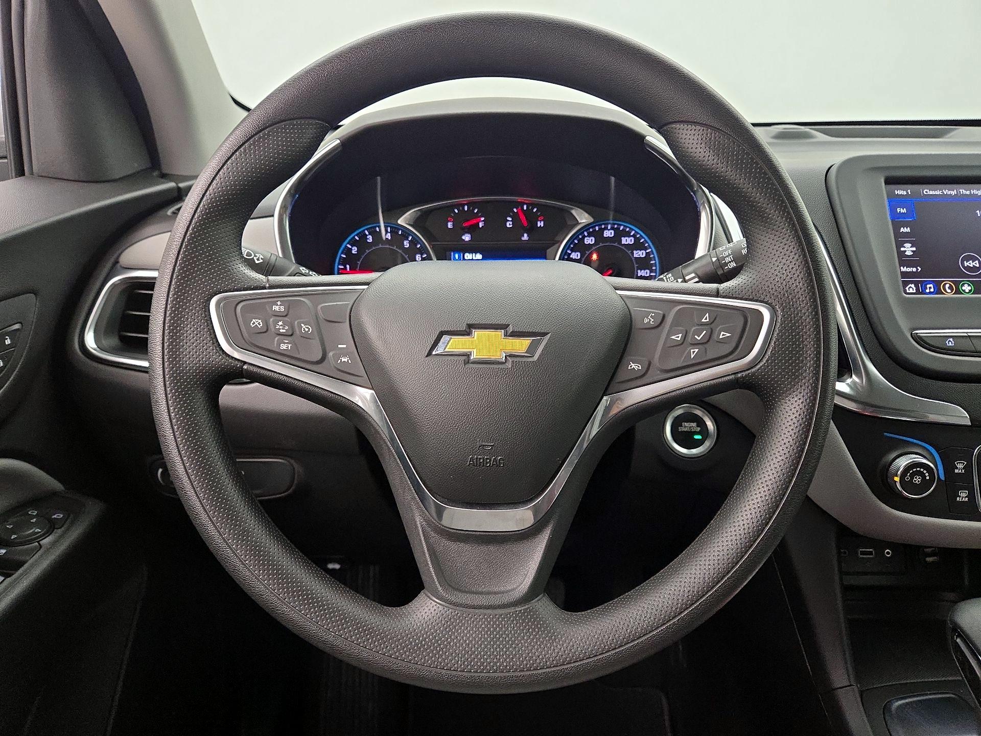 Thumbnail: 2022 Chevrolet Equinox - 10