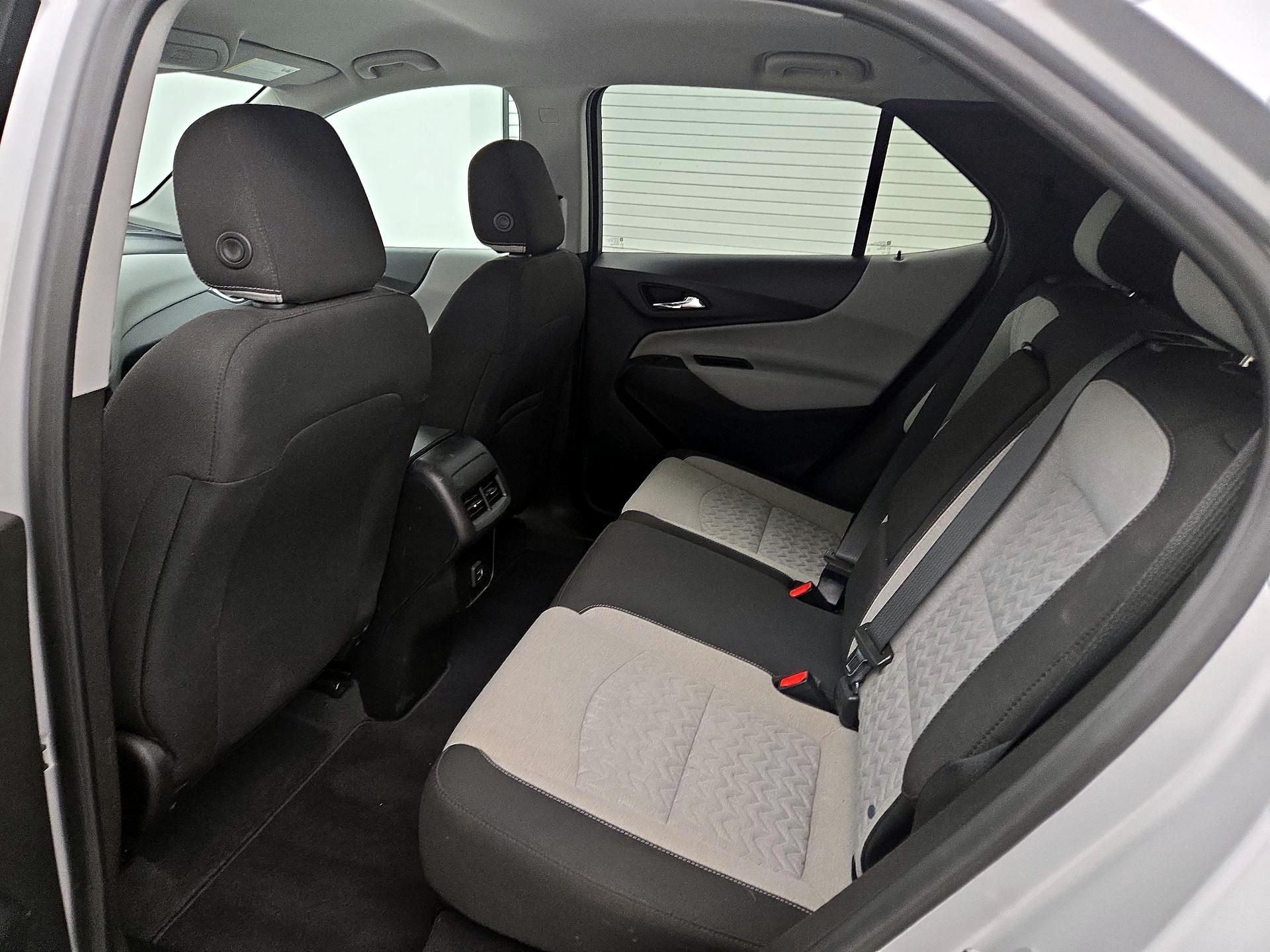 Thumbnail: 2022 Chevrolet Equinox - 18