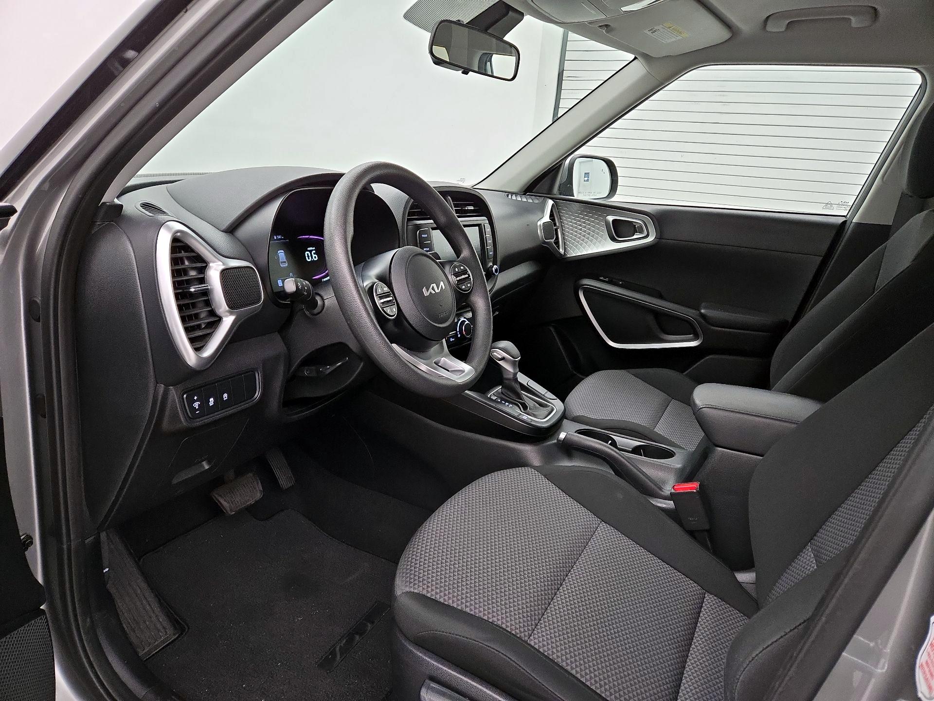 Thumbnail: 2023 Kia Soul - 11