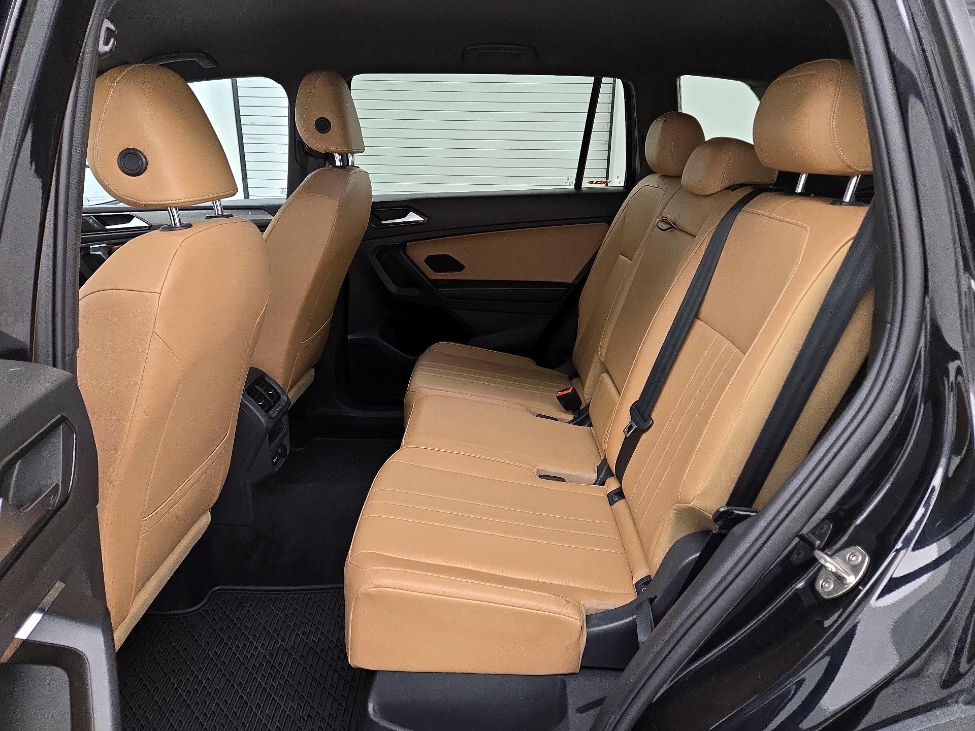 Thumbnail: 2023 Volkswagen Tiguan - 20