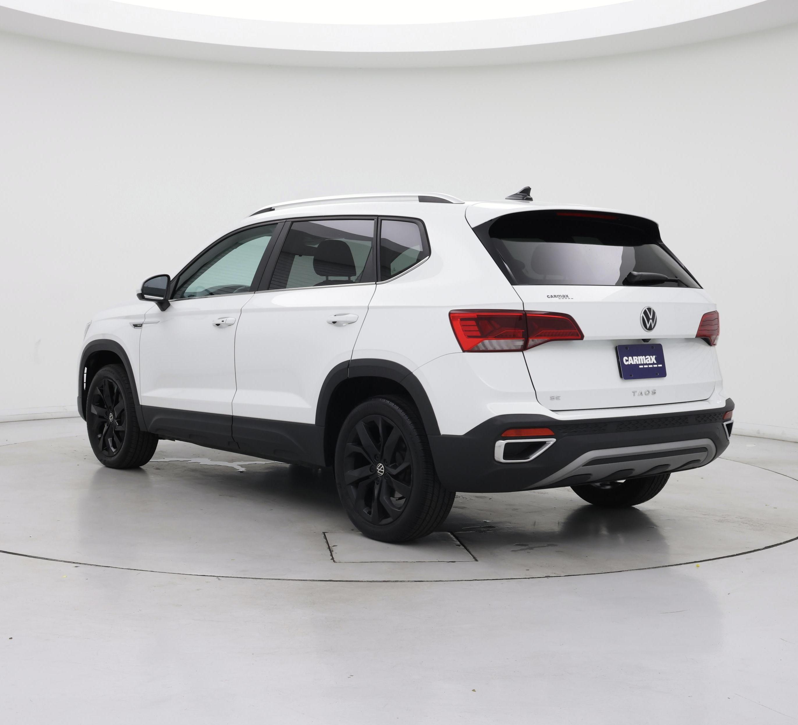 Thumbnail: 2023 Volkswagen Taos - 2