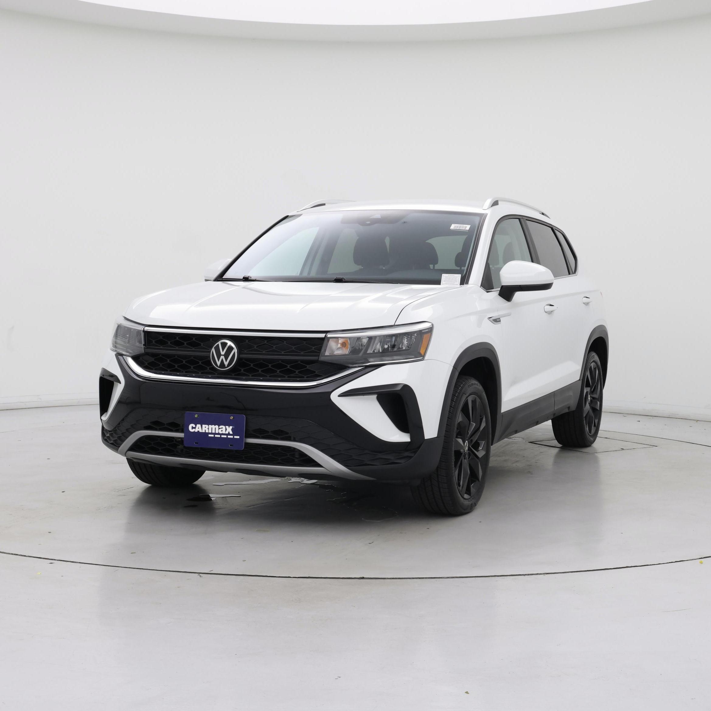 Thumbnail: 2023 Volkswagen Taos - 4