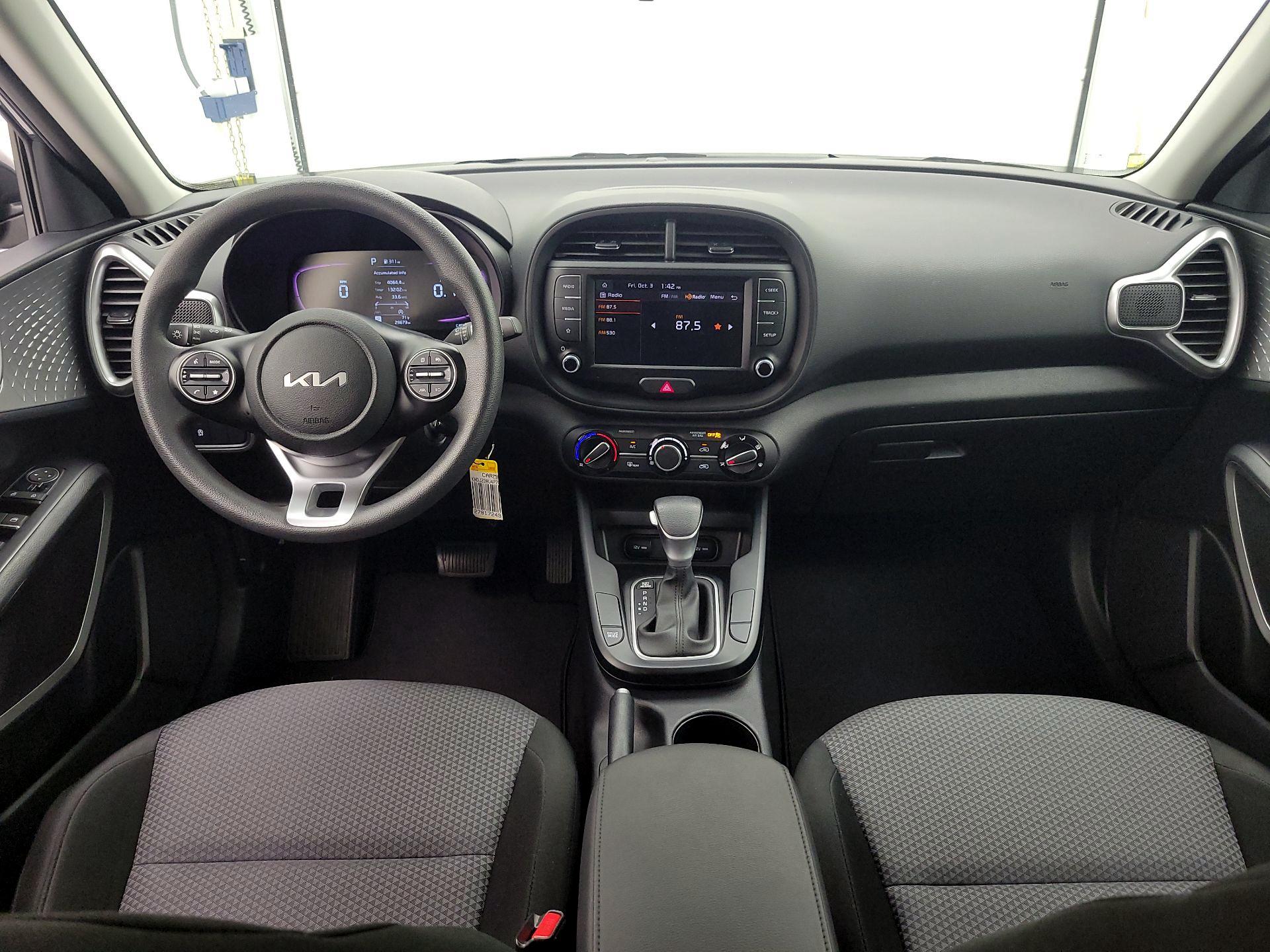 Thumbnail: 2023 Kia Soul - 9