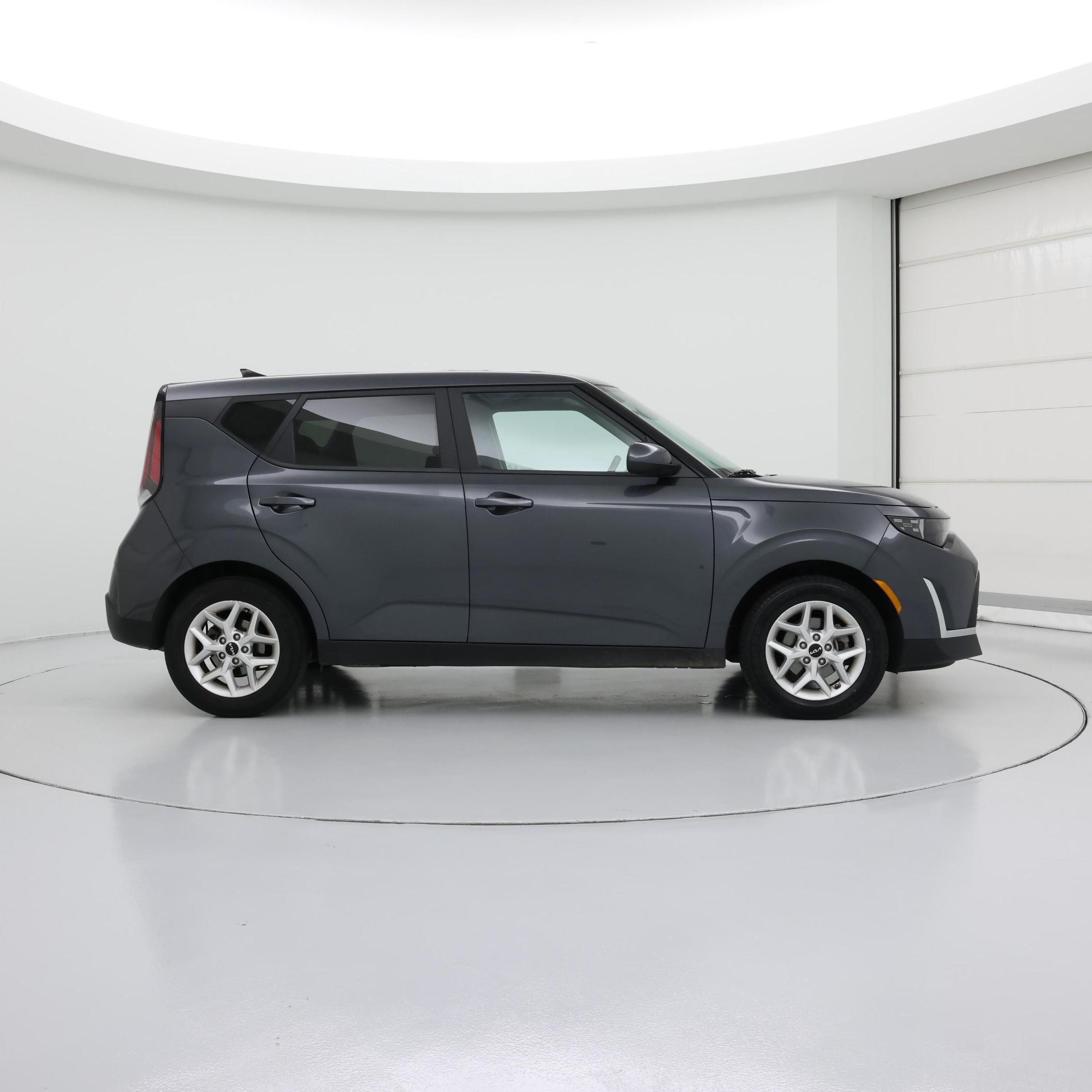 Thumbnail: 2023 Kia Soul - 7