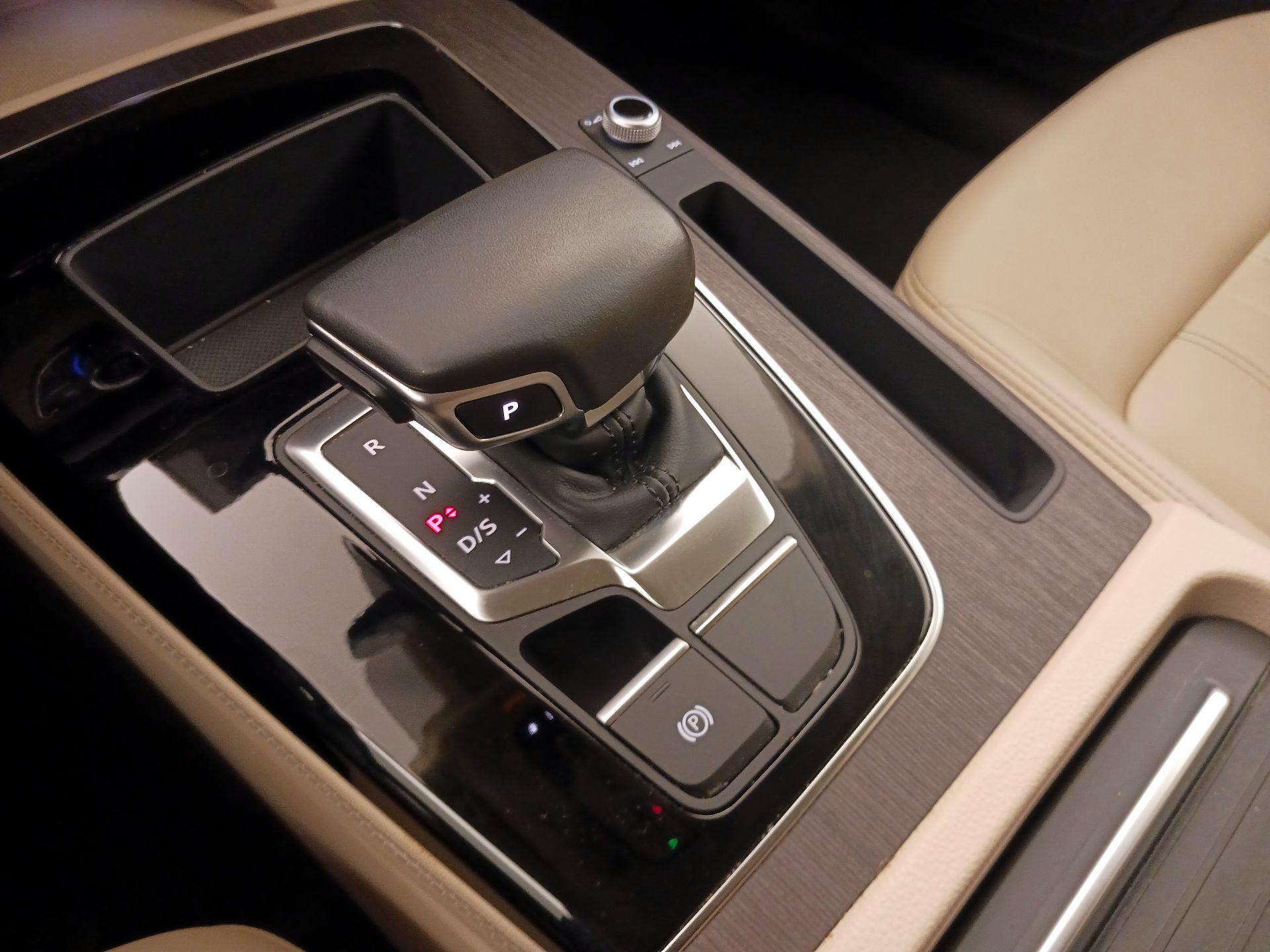 Thumbnail: 2021 Audi Q5 - 18
