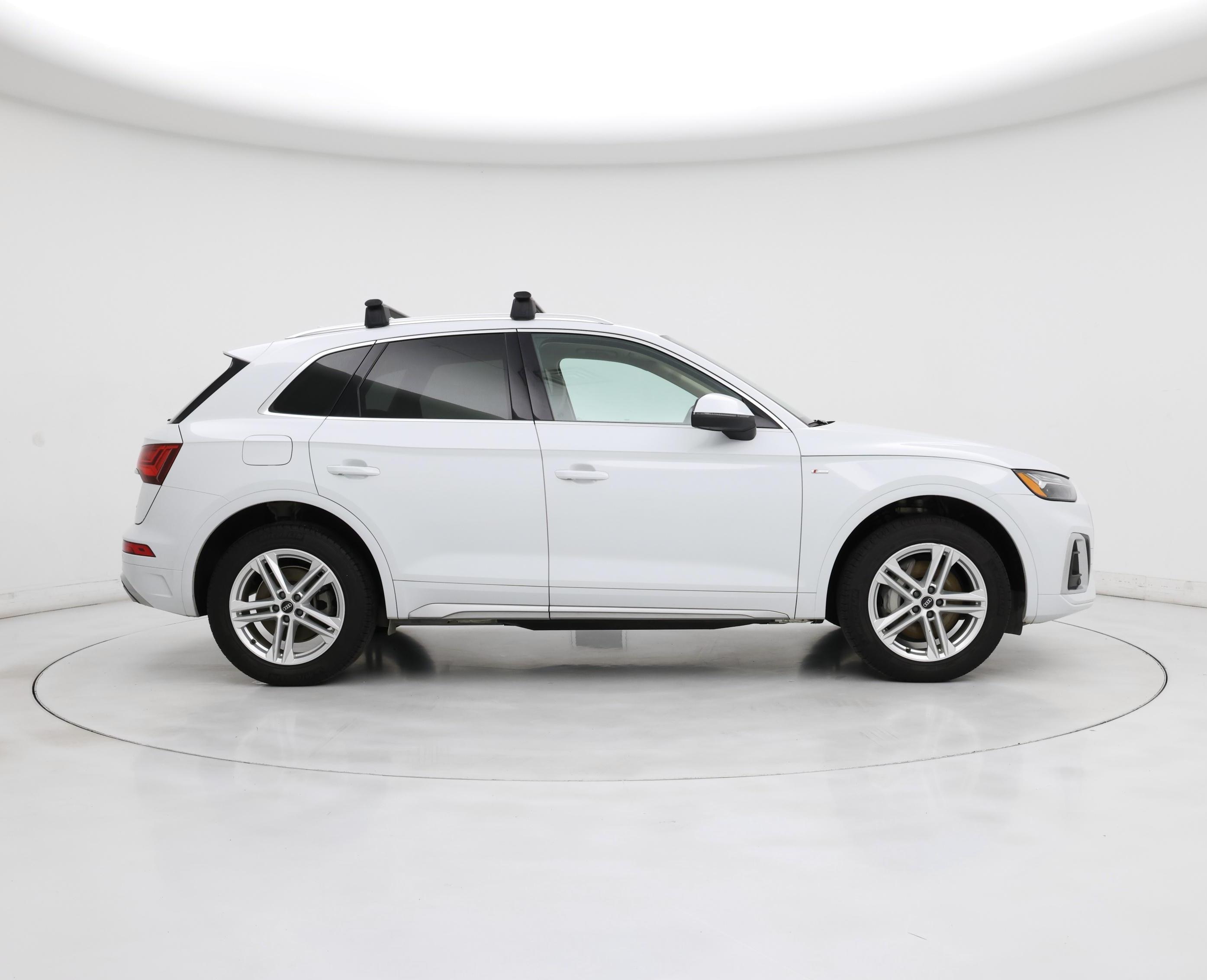 Thumbnail: 2021 Audi Q5 - 7