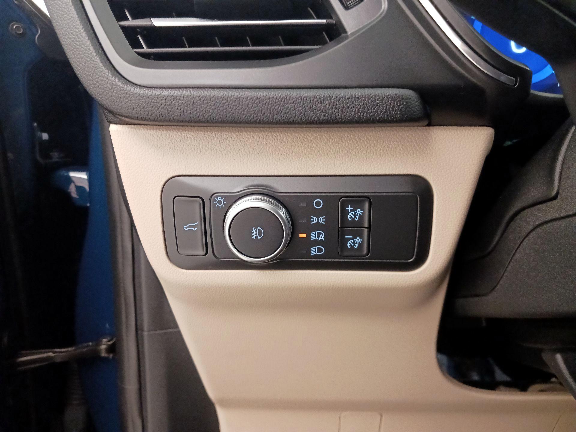 Thumbnail: 2020 Ford Escape - 13
