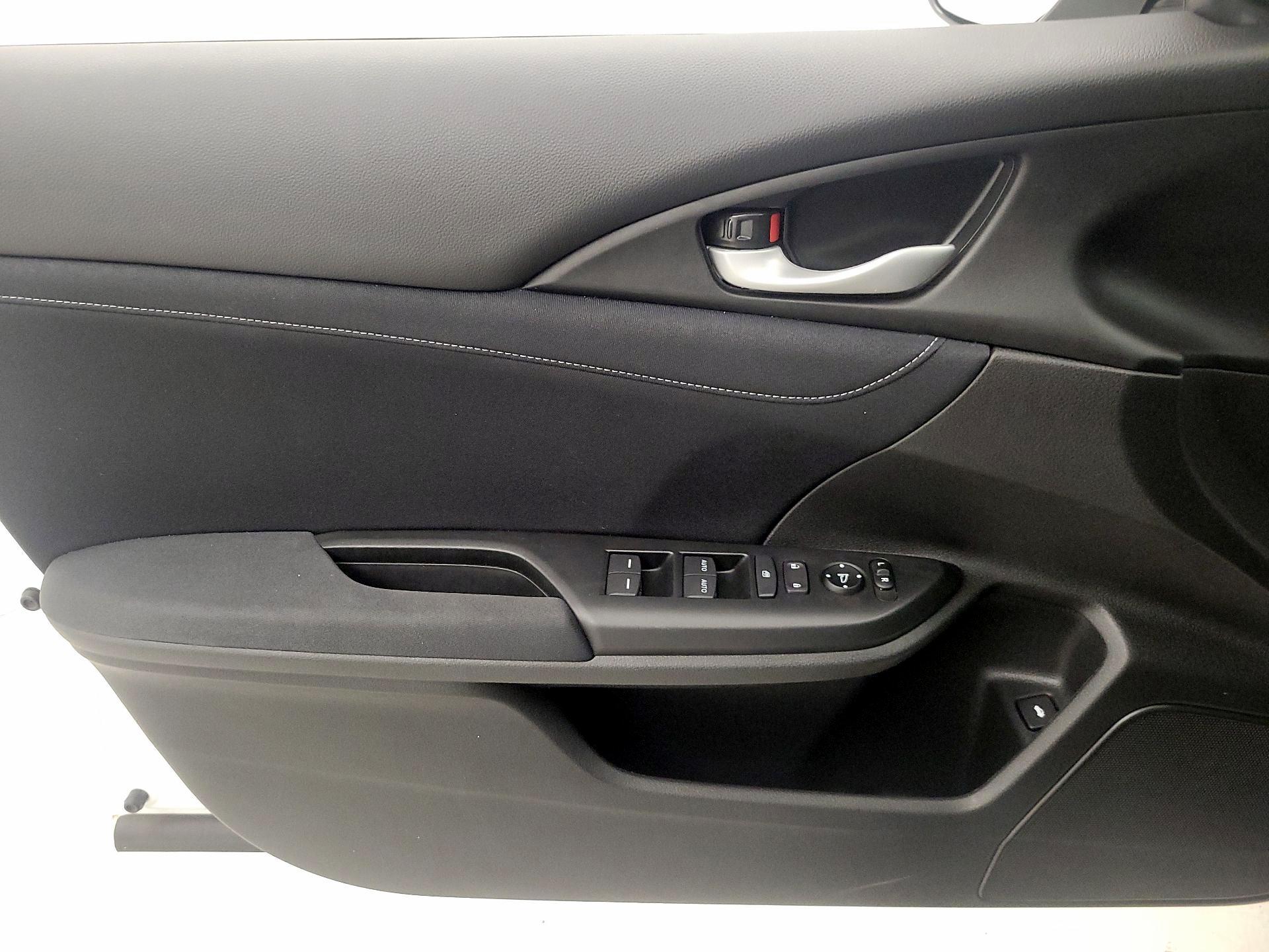 Thumbnail: 2022 Honda Insight - 12