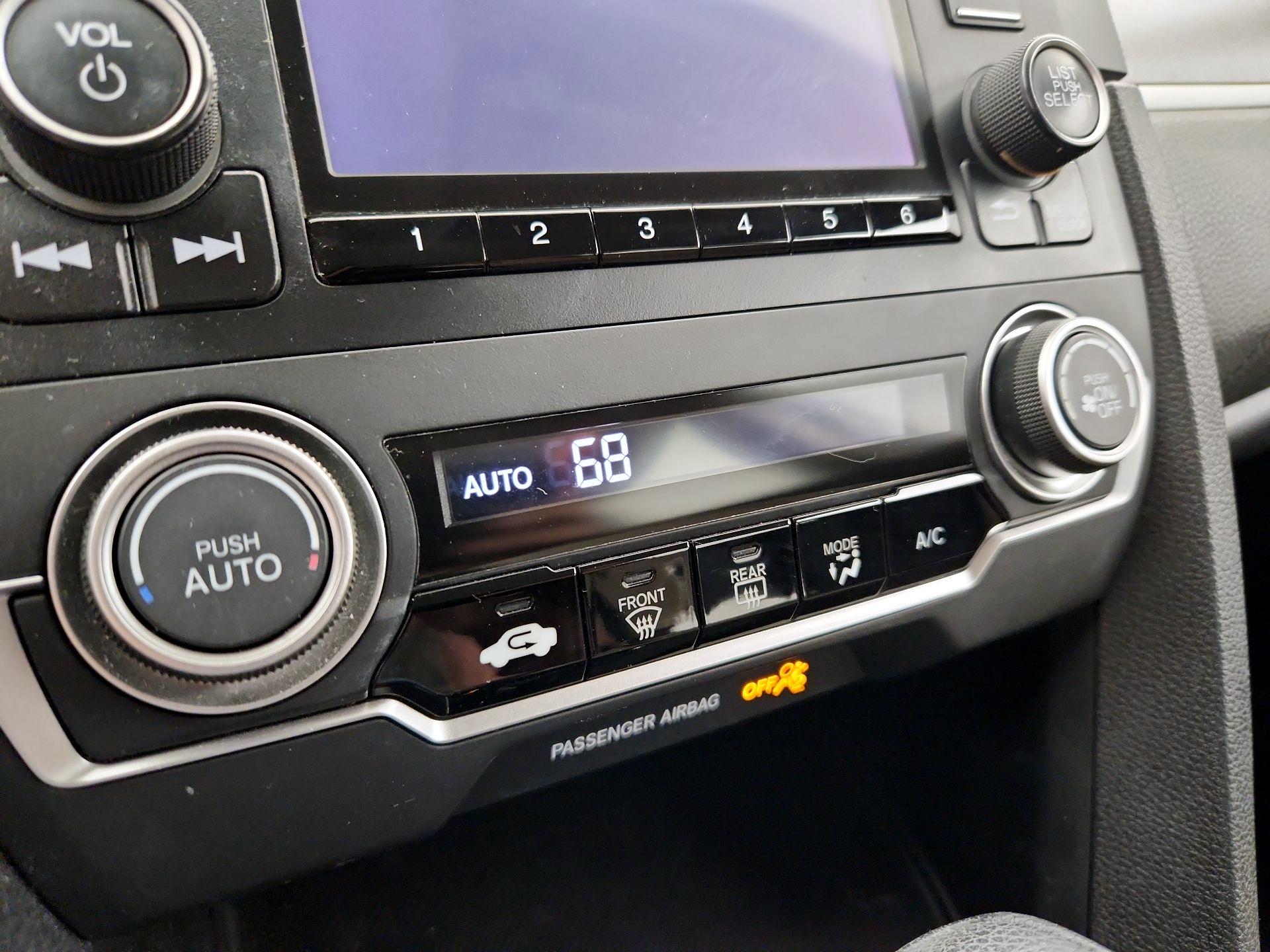 Thumbnail: 2016 Honda Civic - 16