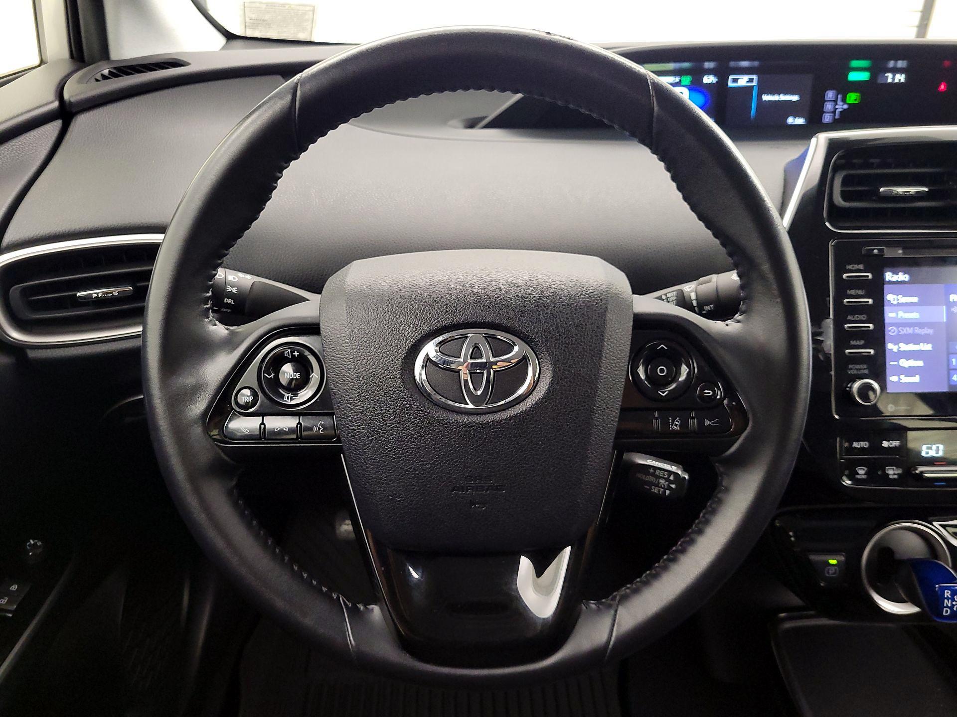 Thumbnail: 2022 Toyota Prius Prime - 10