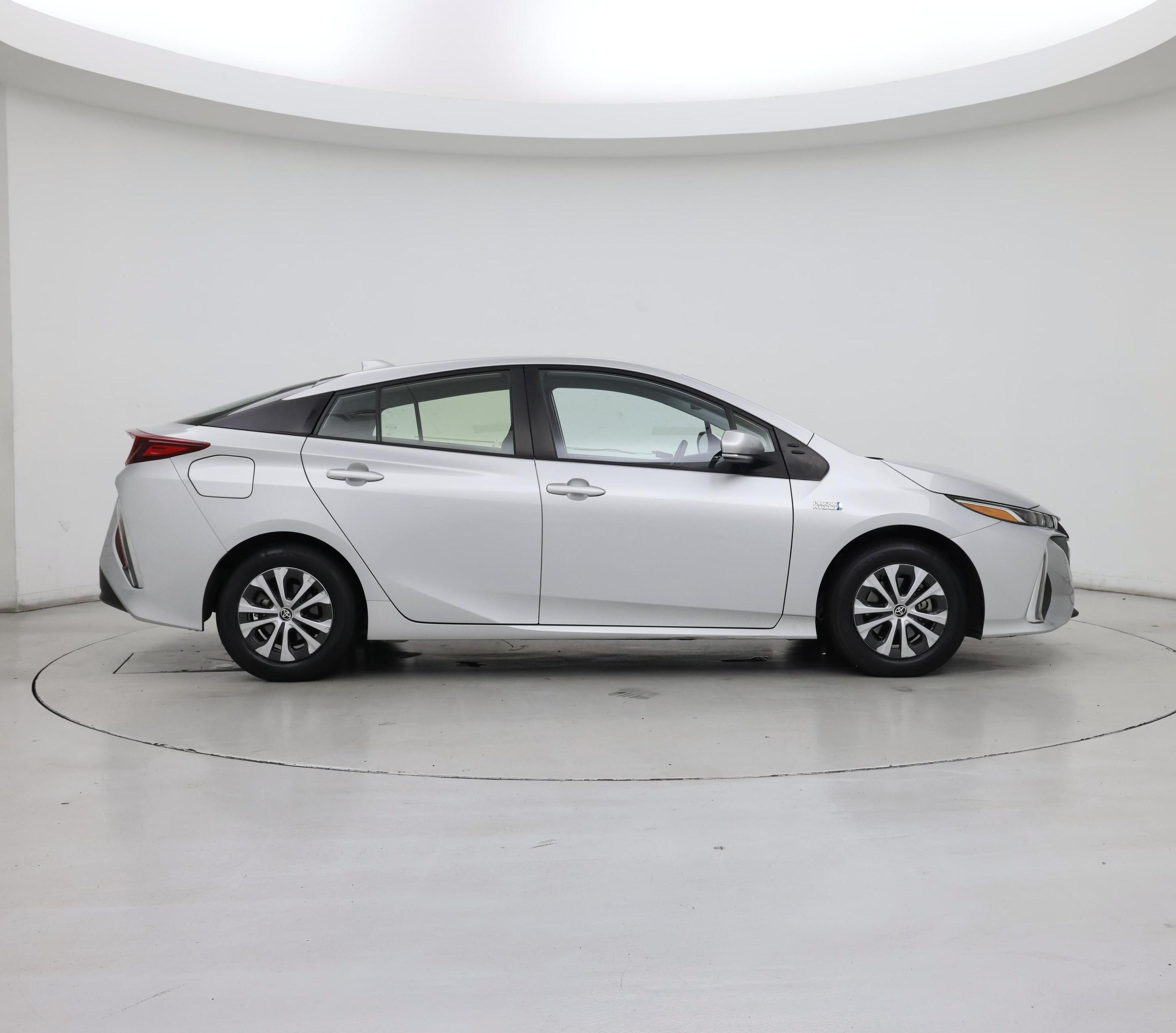 Thumbnail: 2022 Toyota Prius Prime - 7