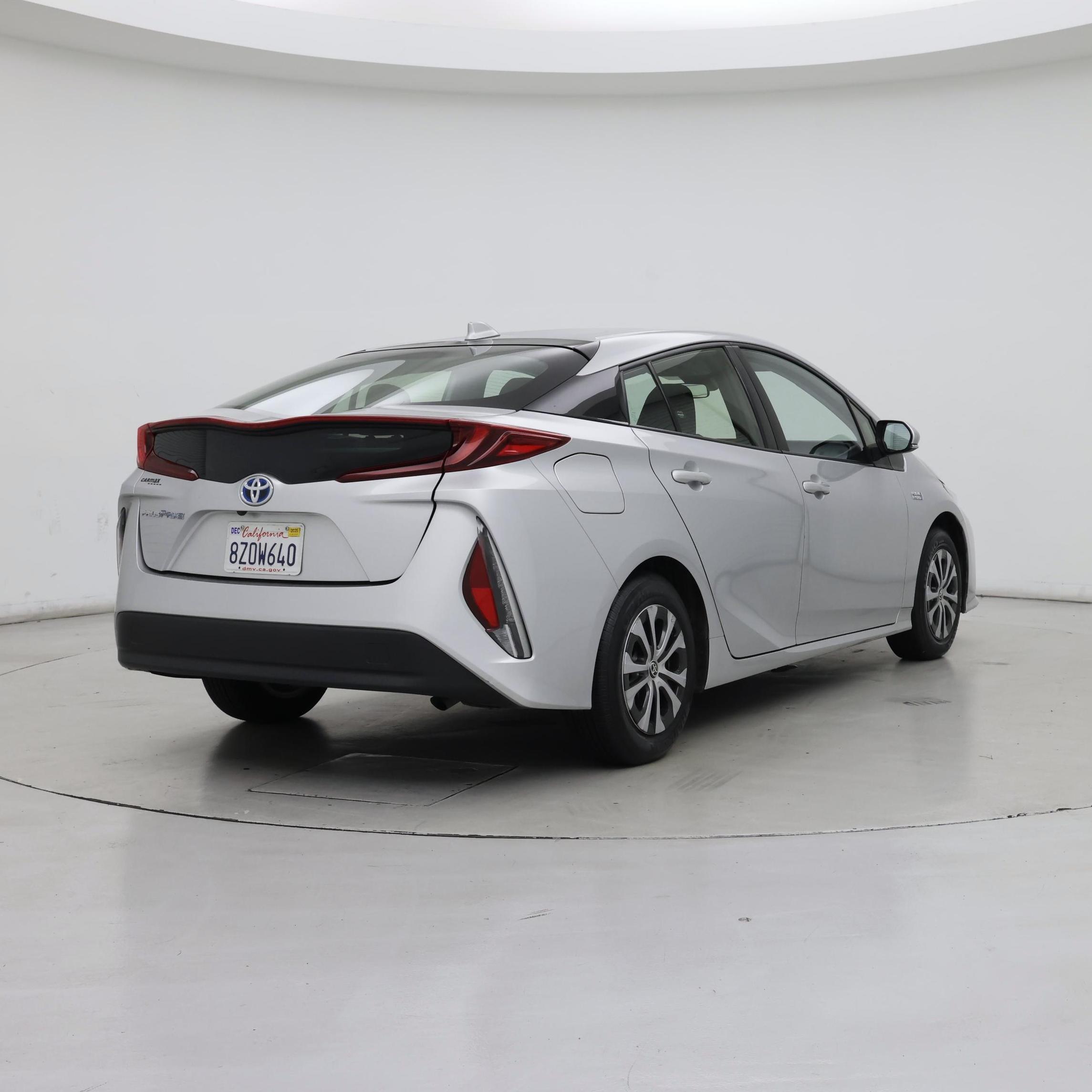 Thumbnail: 2022 Toyota Prius Prime - 8