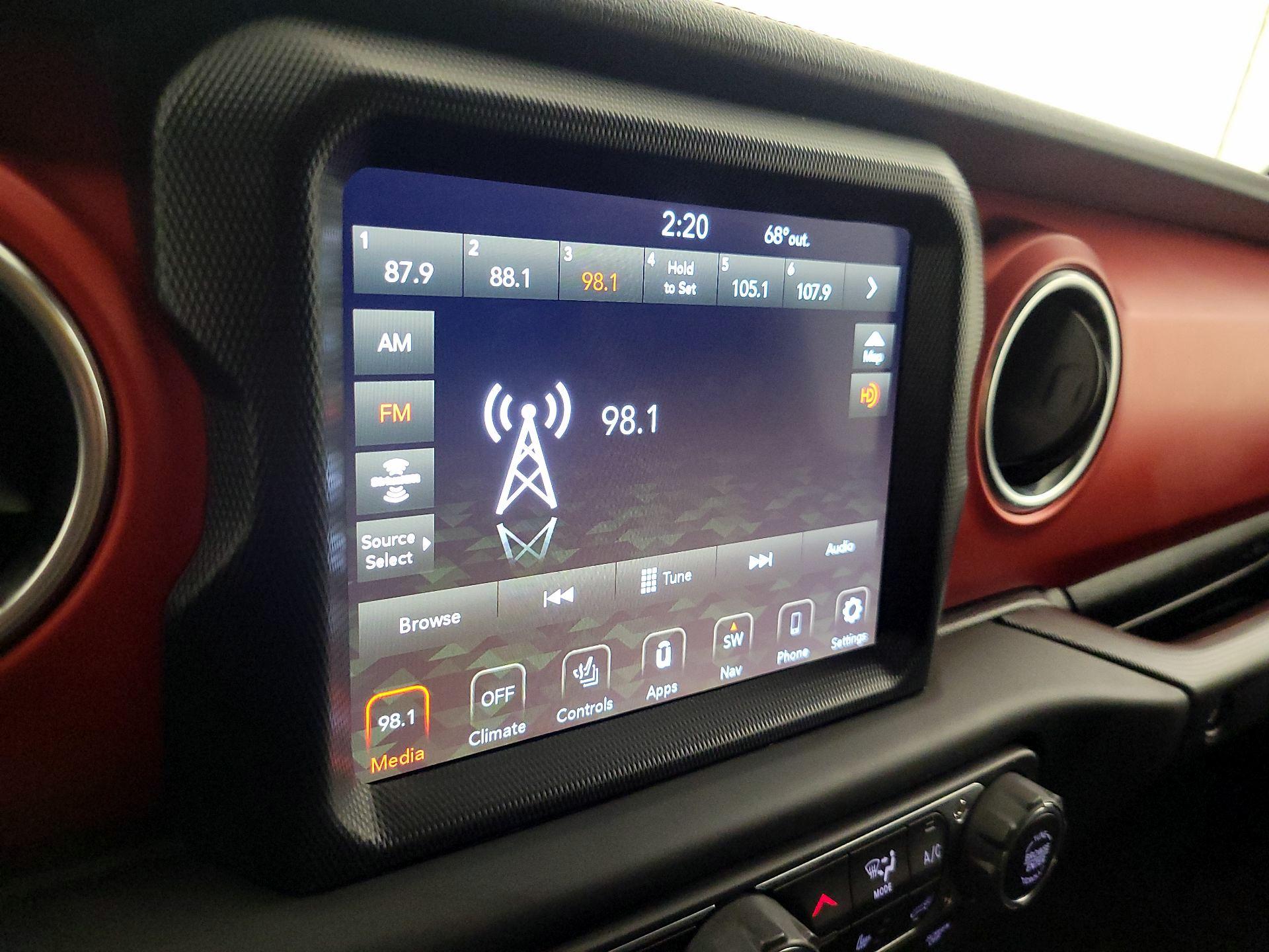 Thumbnail: 2020 Jeep Wrangler - 16