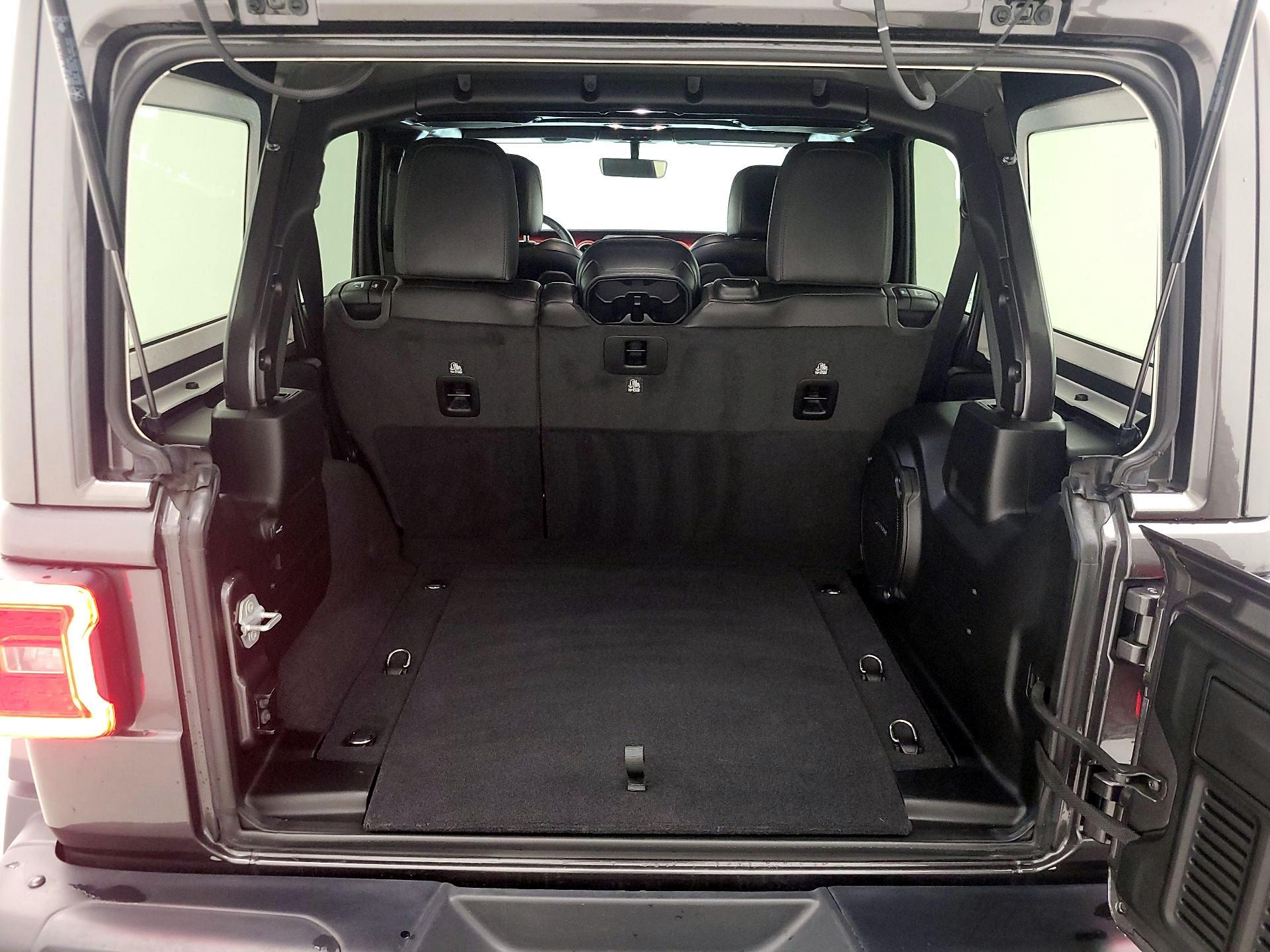 Thumbnail: 2020 Jeep Wrangler - 20