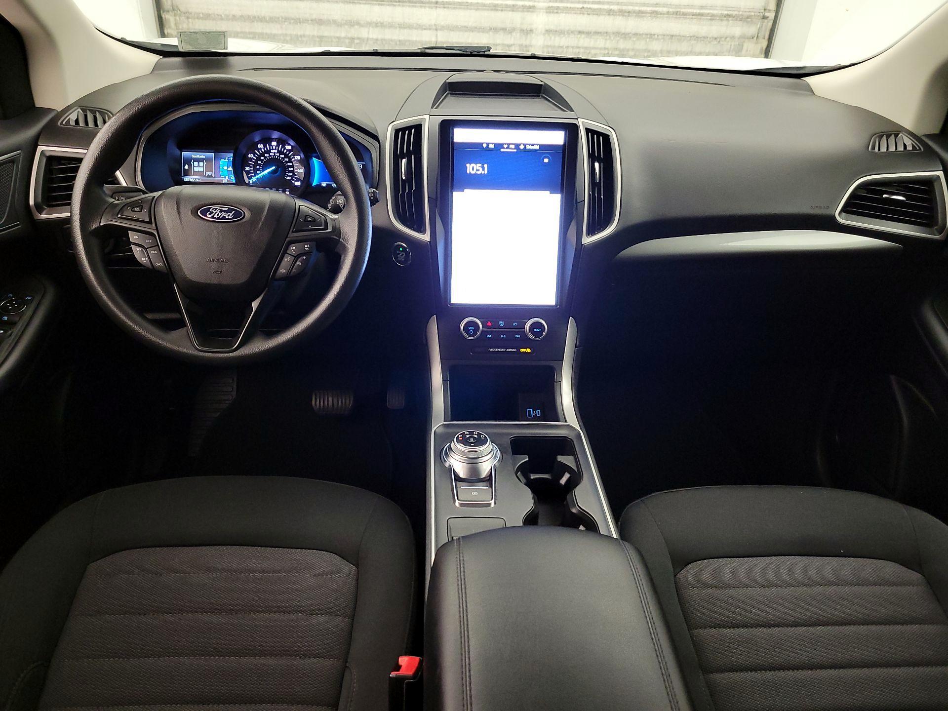 Thumbnail: 2022 Ford Edge - 9