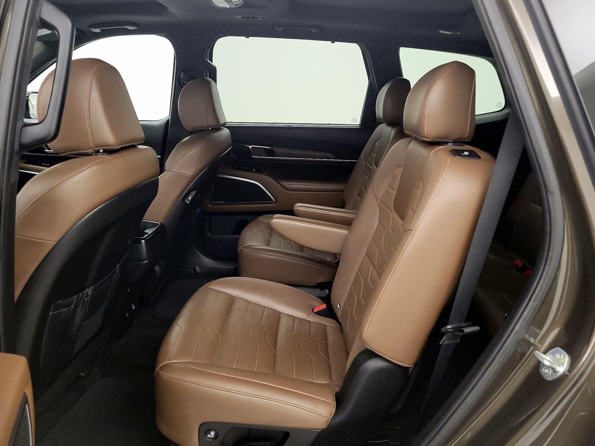 Thumbnail: 2022 Kia Telluride - 20