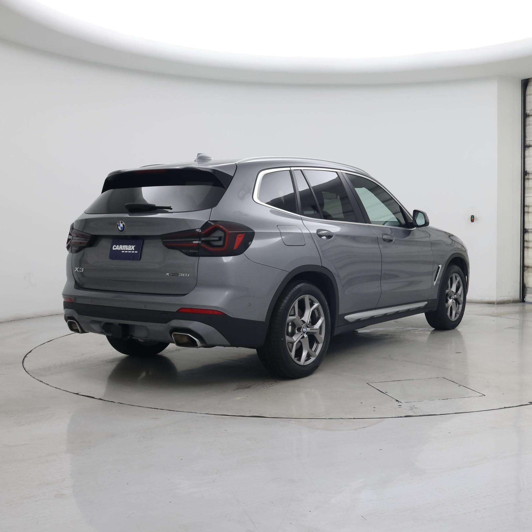 Thumbnail: 2023 BMW X3 - 8