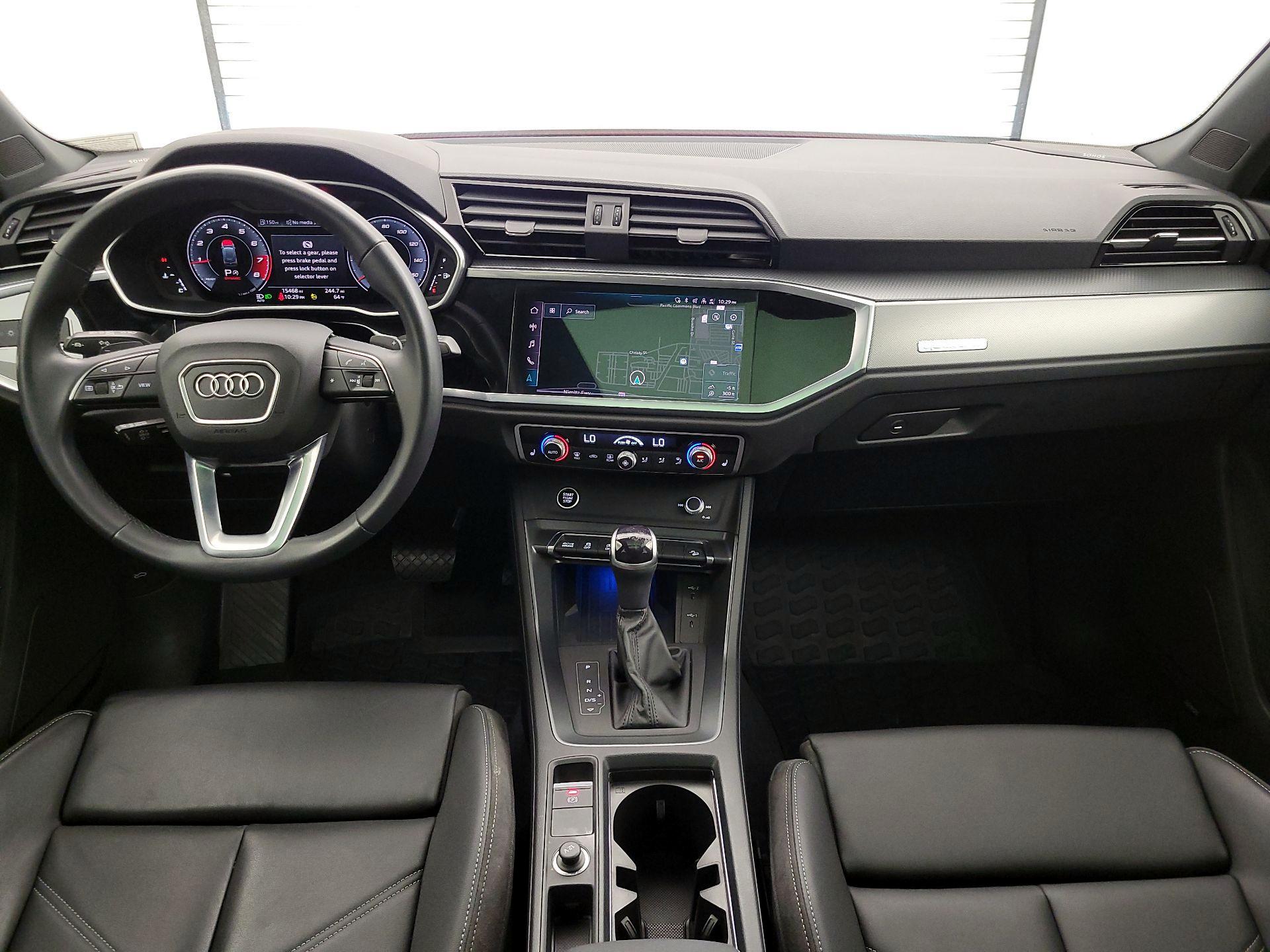 Thumbnail: 2023 Audi Q3 - 9
