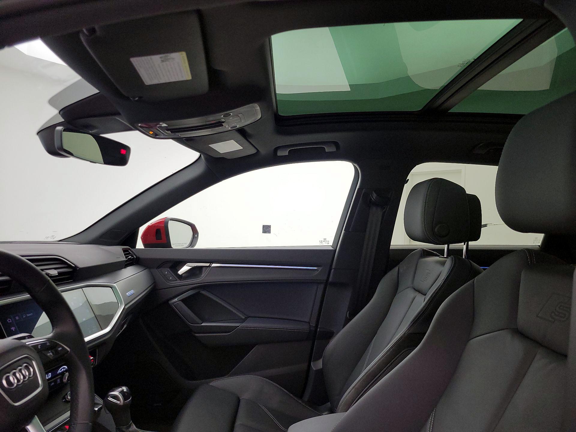 Thumbnail: 2023 Audi Q3 - 20