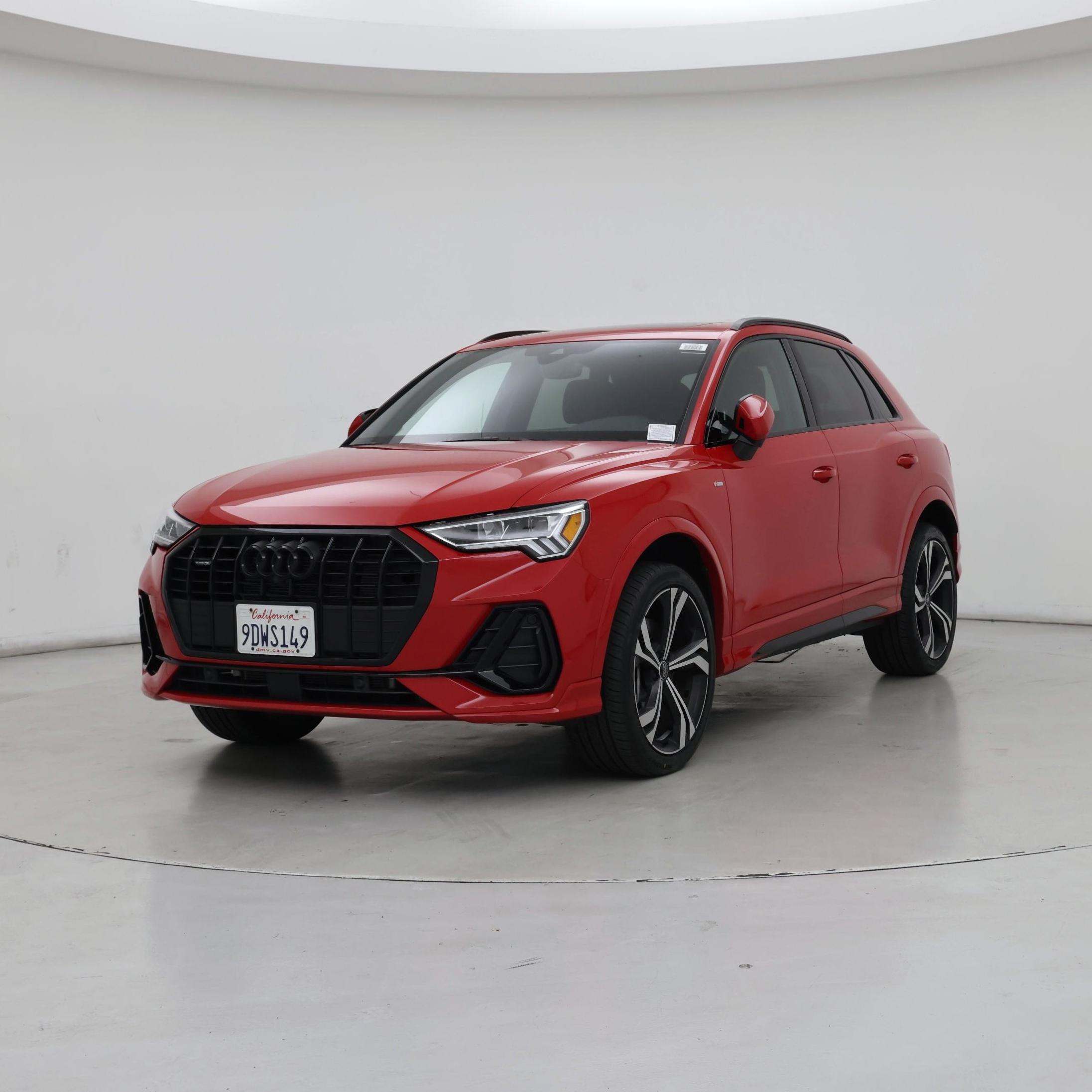 Thumbnail: 2023 Audi Q3 - 4