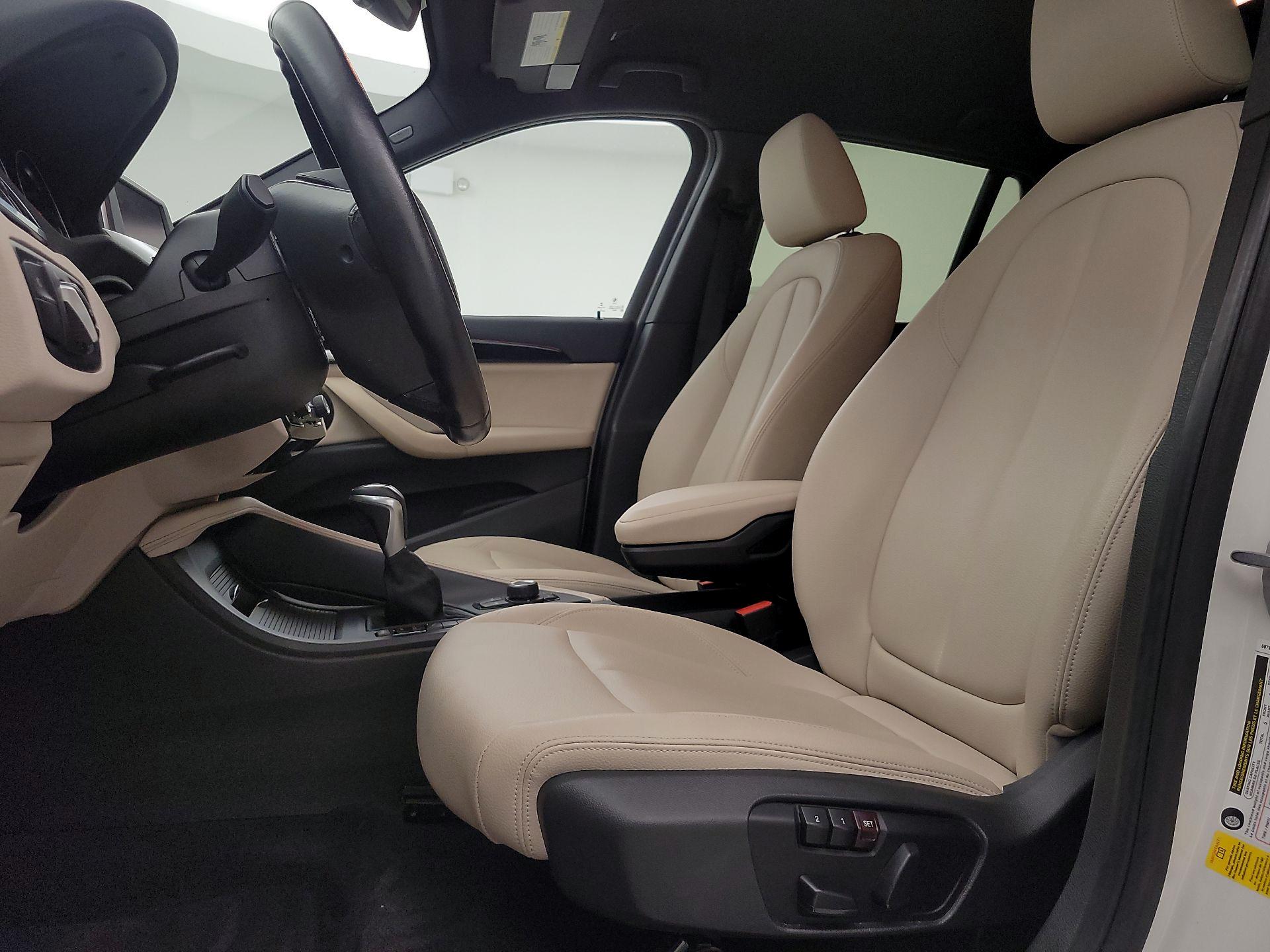 Thumbnail: 2018 BMW X1 - 11