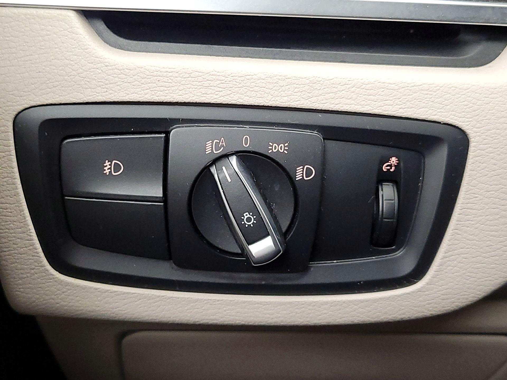 Thumbnail: 2018 BMW X1 - 13