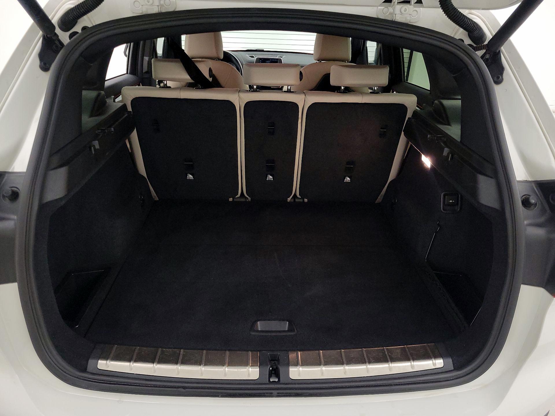 Thumbnail: 2018 BMW X1 - 20