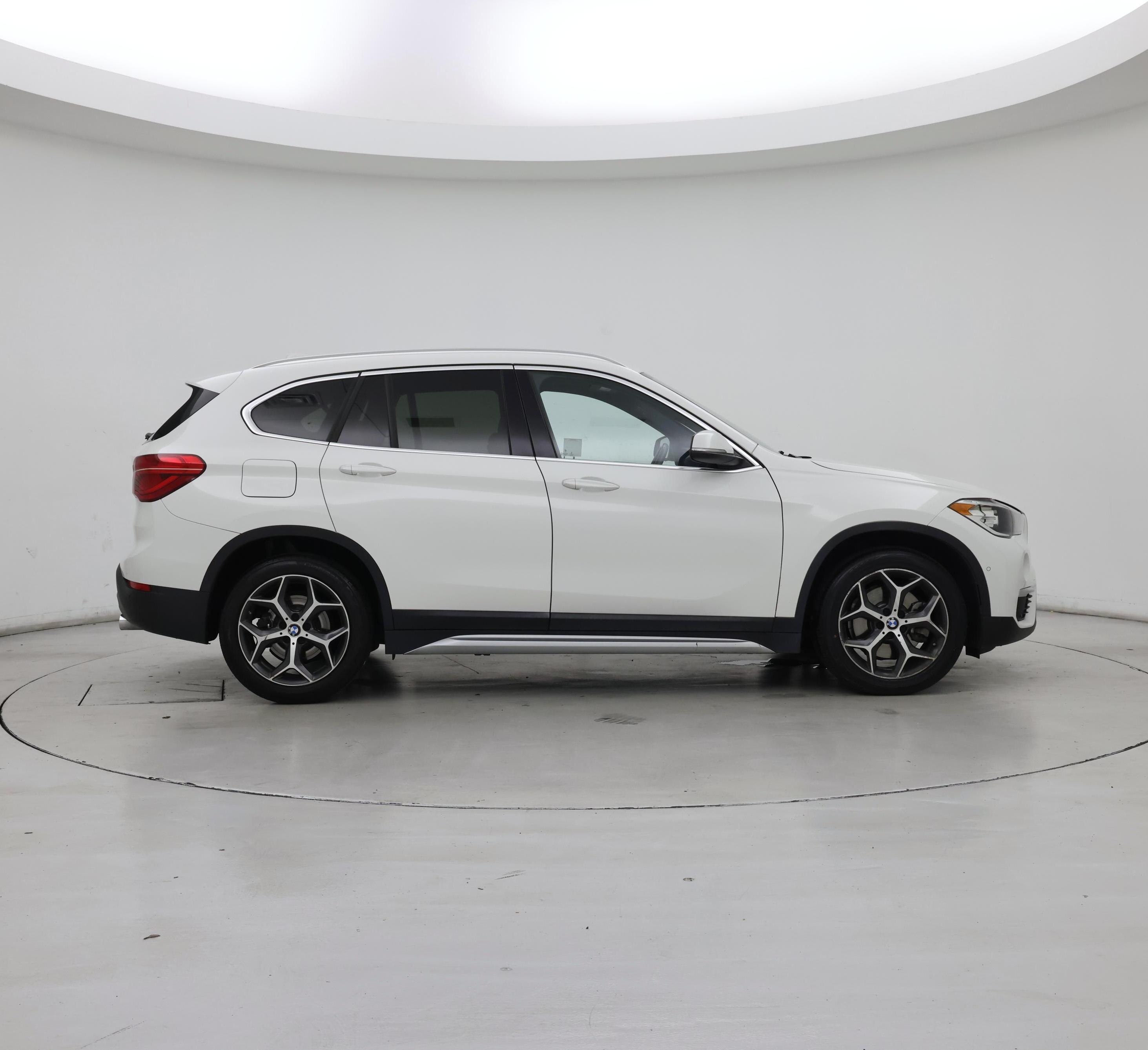 Thumbnail: 2018 BMW X1 - 7
