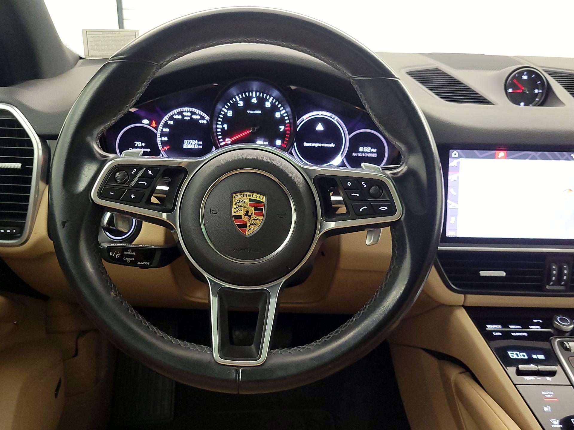 Thumbnail: 2021 Porsche Cayenne - 10