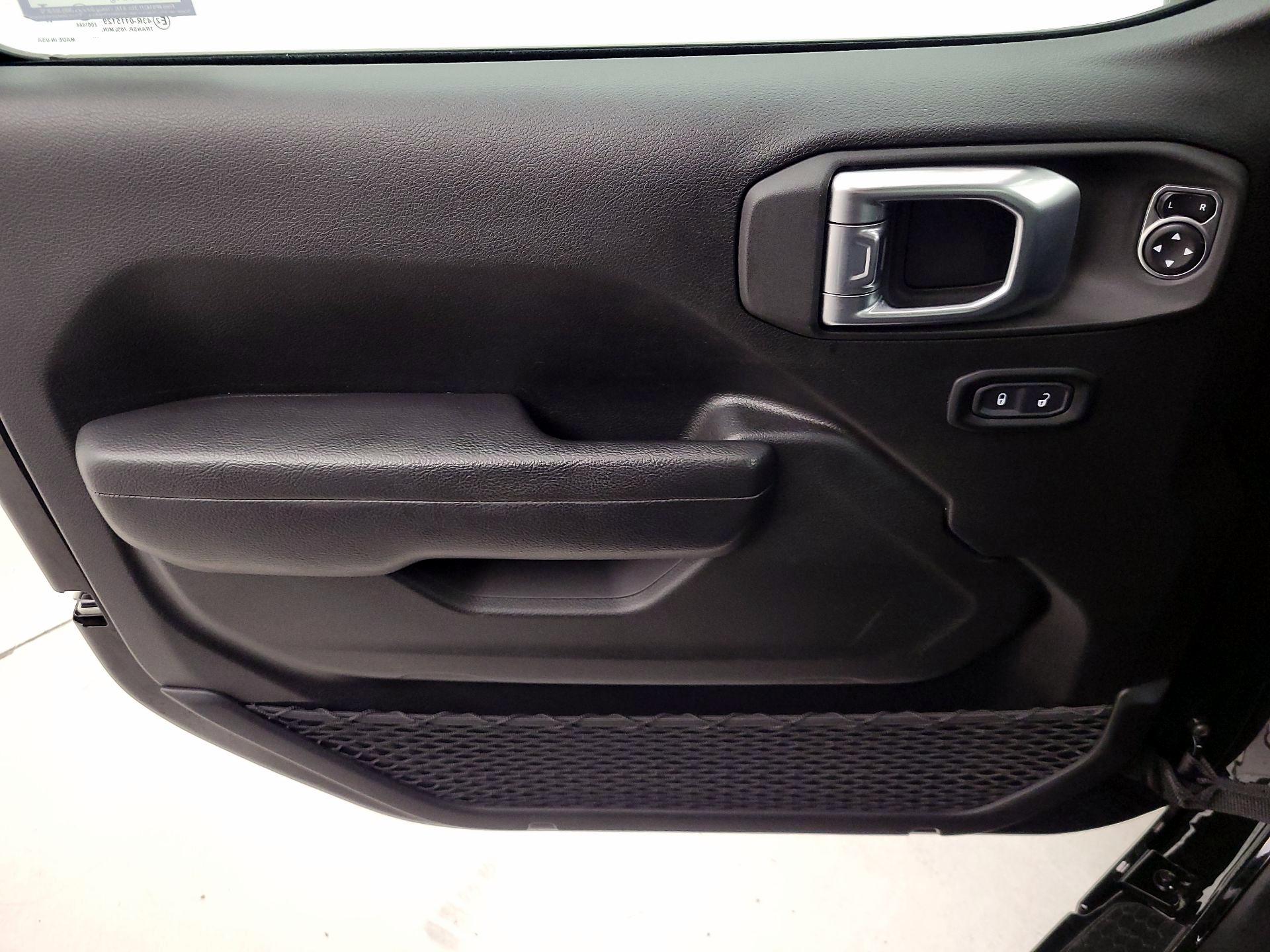 Thumbnail: 2024 Jeep Wrangler - 12