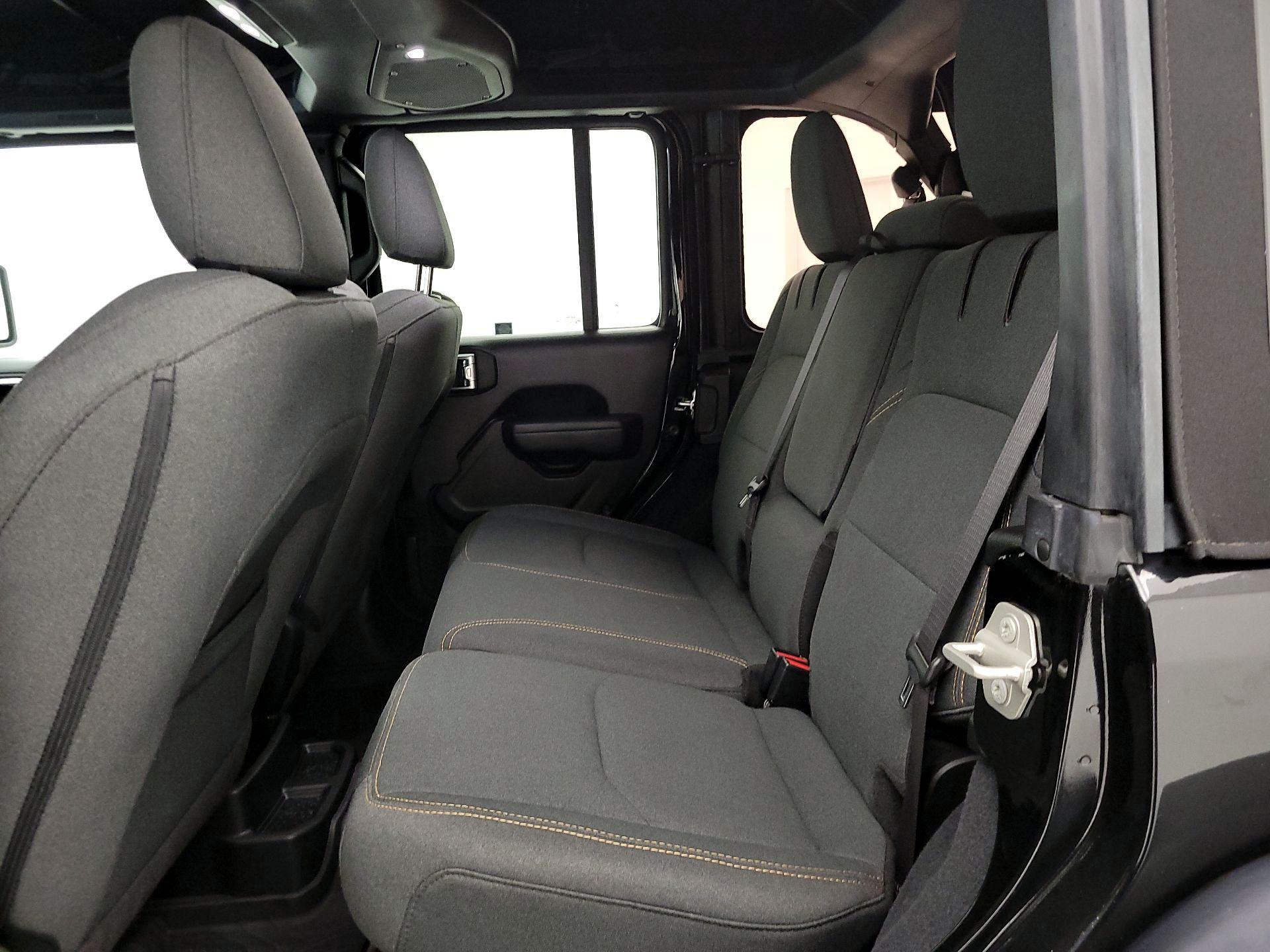 Thumbnail: 2024 Jeep Wrangler - 18